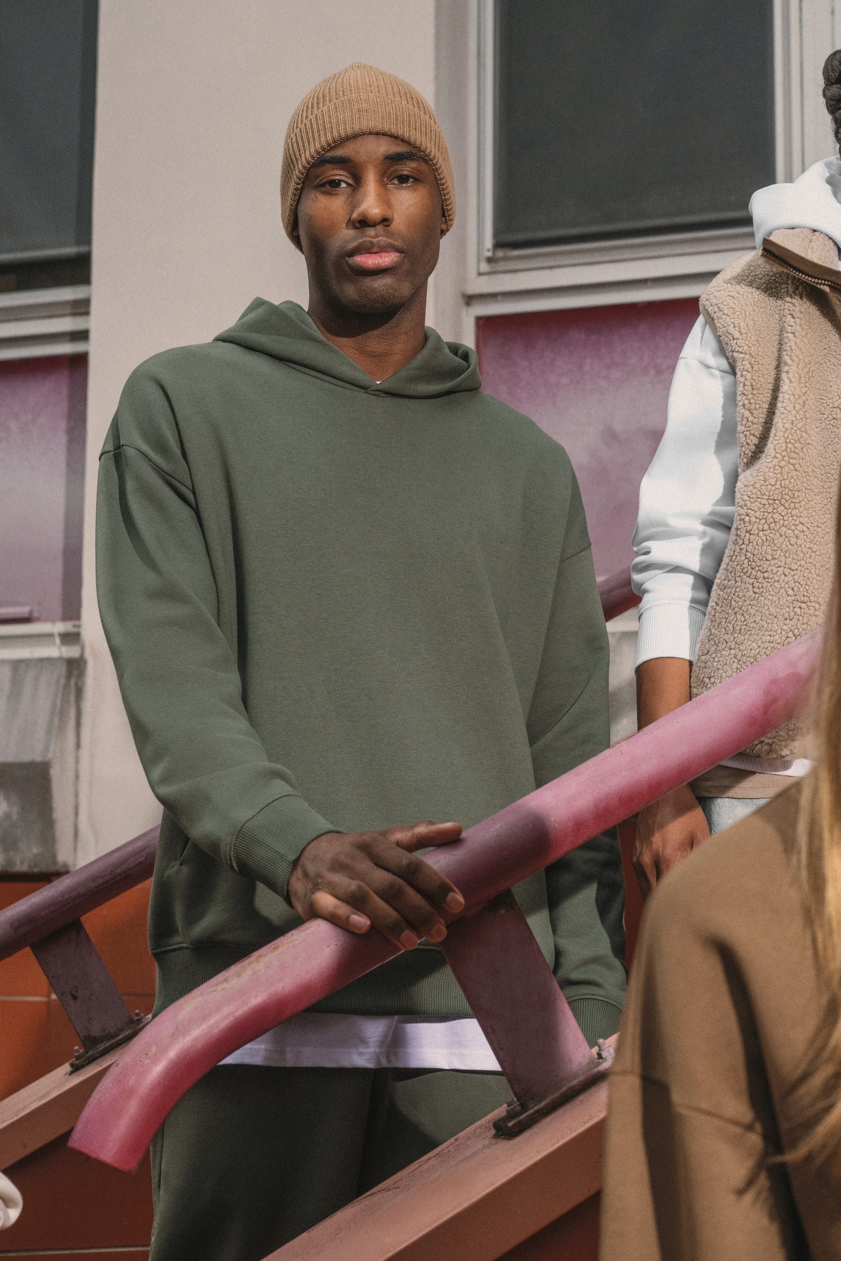 Sweat-shirt écoresponsable à capuche oversize unisexe - Image 7