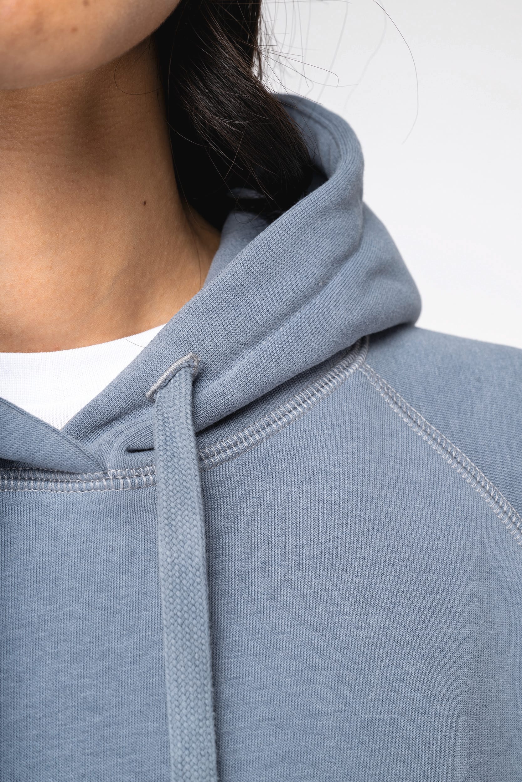 Sweat-shirt écoresponsable à capuche raglan femme - Image 5