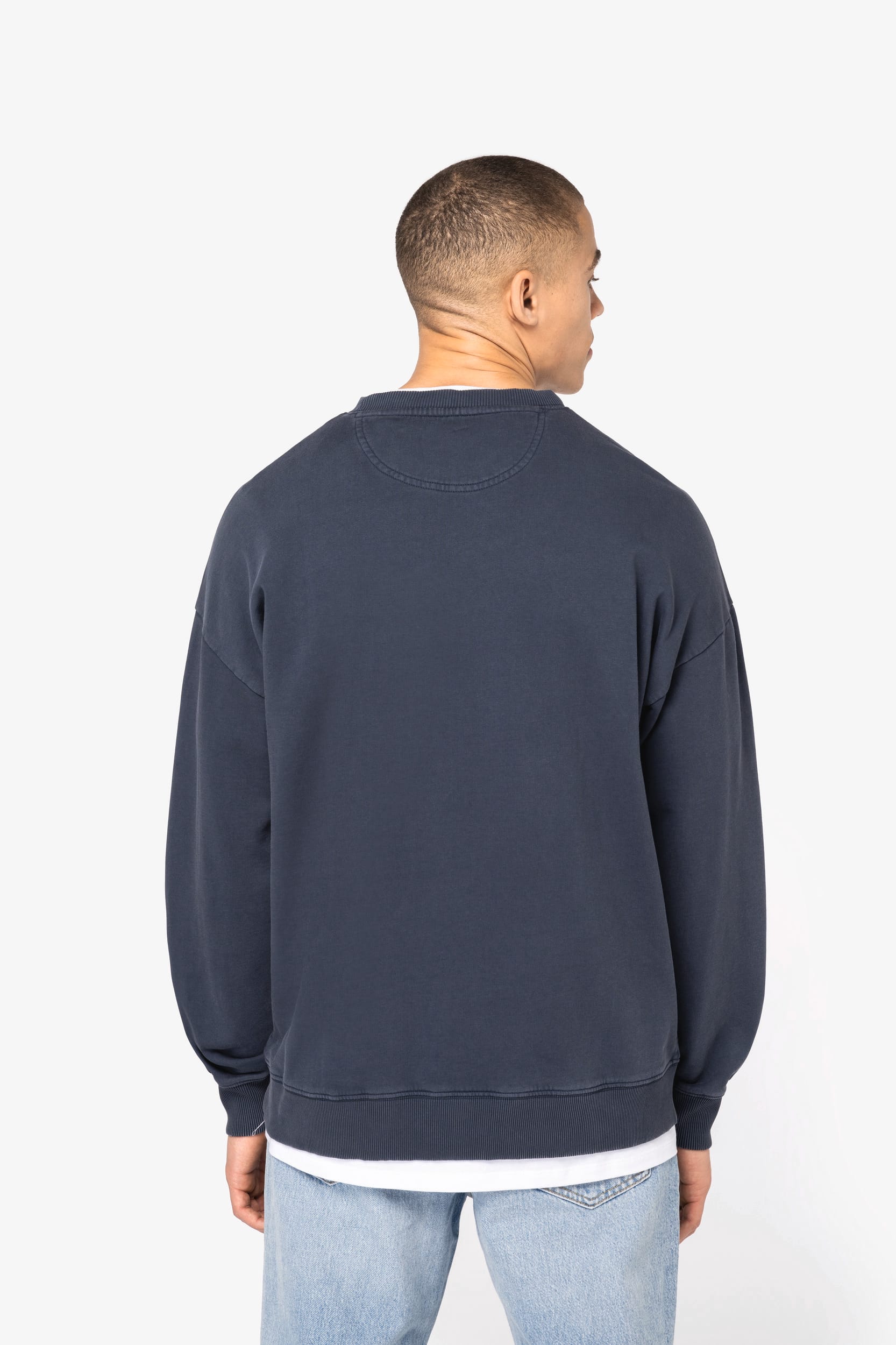 Sweat-shirt écoresponsable à col rond délavé oversize unisexe - Image 5
