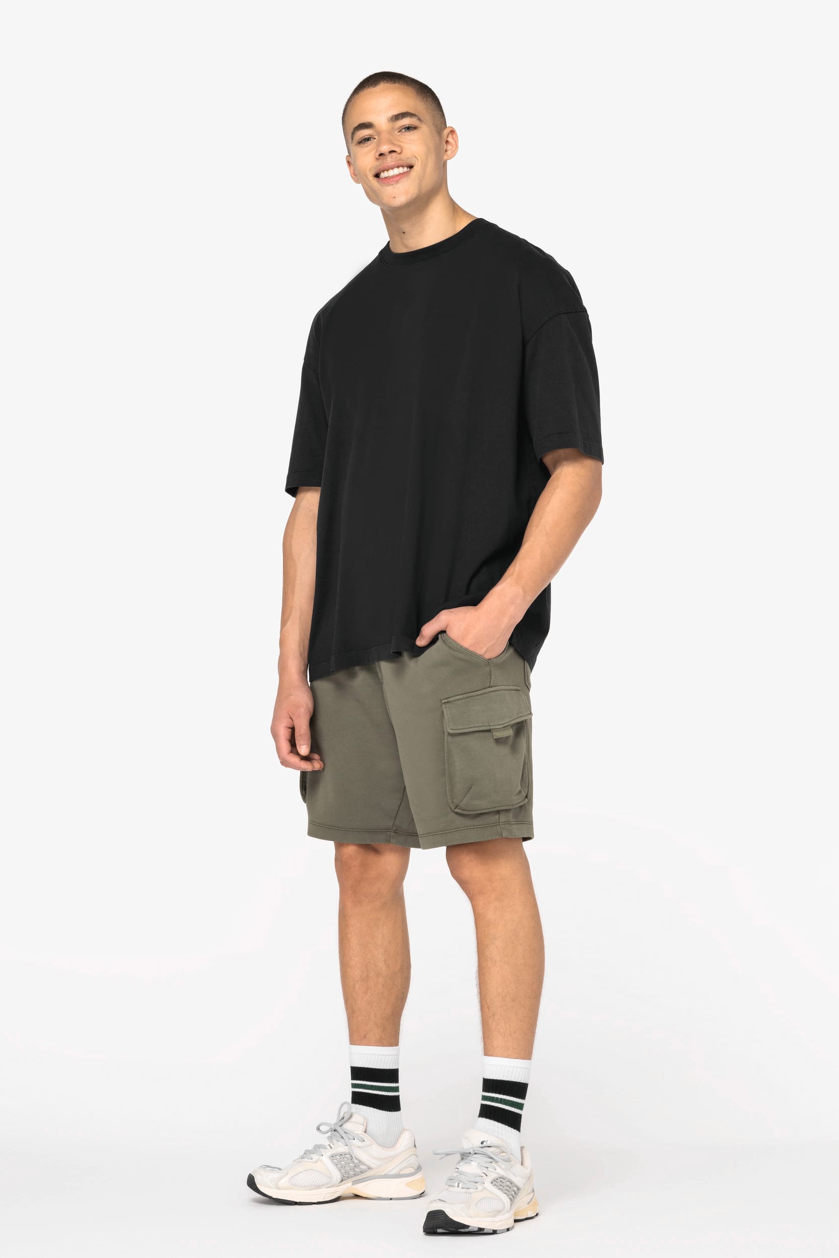 Short cargo écoresponsable délavé French Terry homme - Image 2