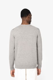Pull en laine porté par un homme