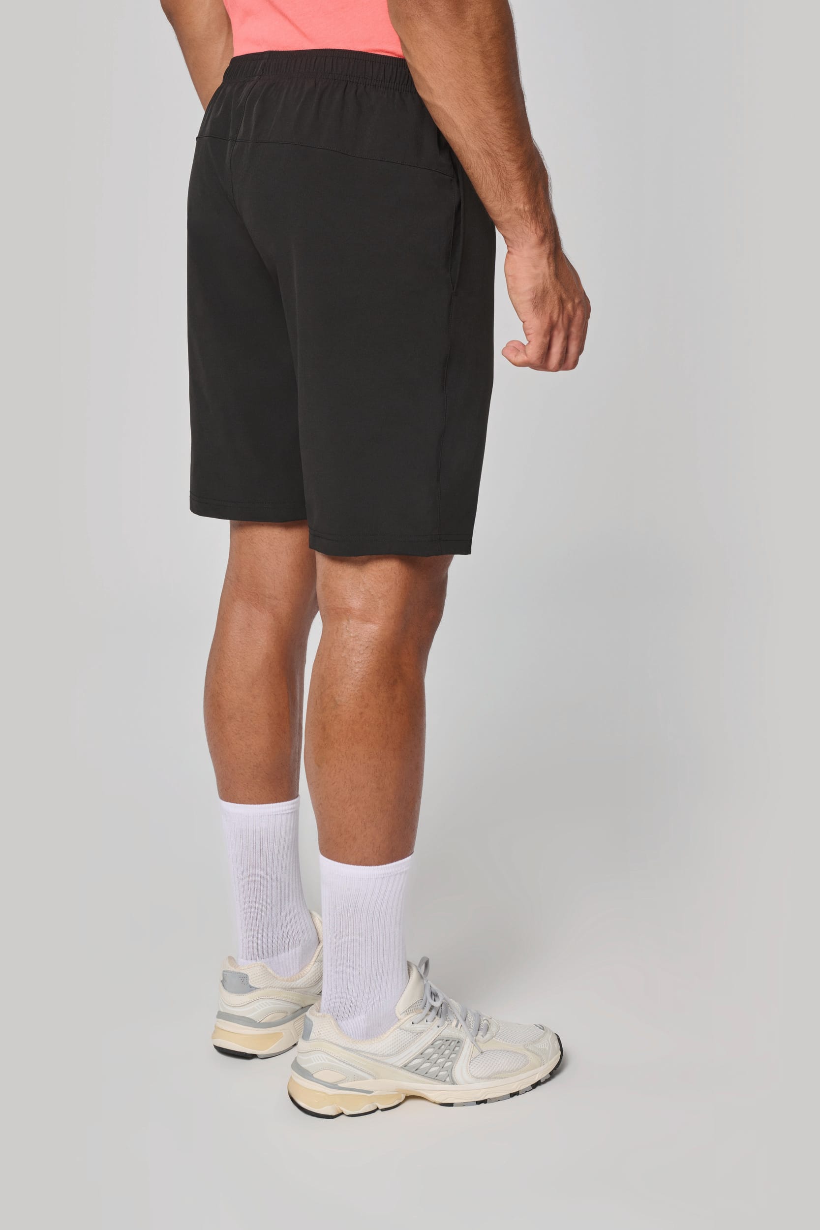 Short performance - Image 2