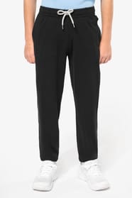 Jeune garçon qui porte un pantalon de jogging en coton léger enfant Black.