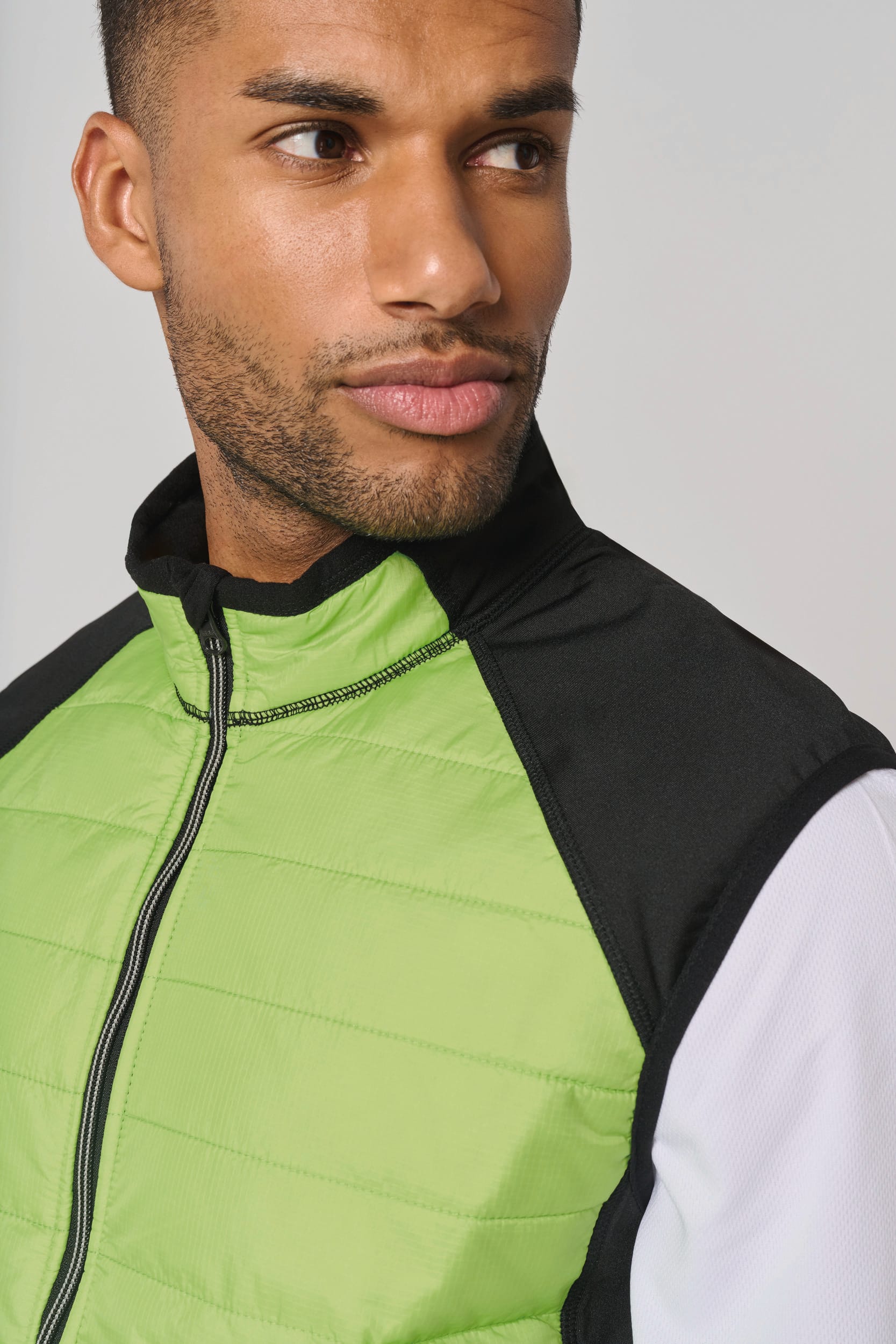 Veste sport bi-matière sans manches unisexe - Image 8