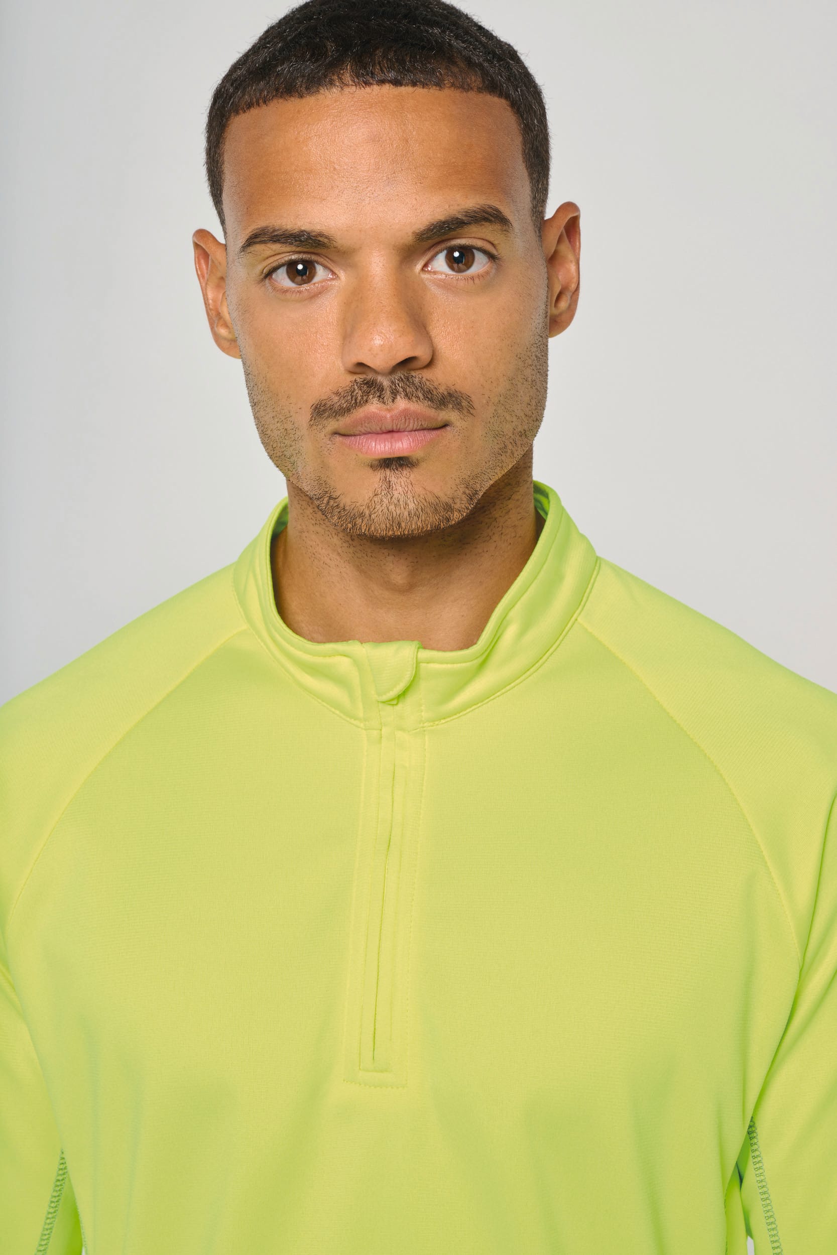 Haut de sport manches longues ¼ zip homme