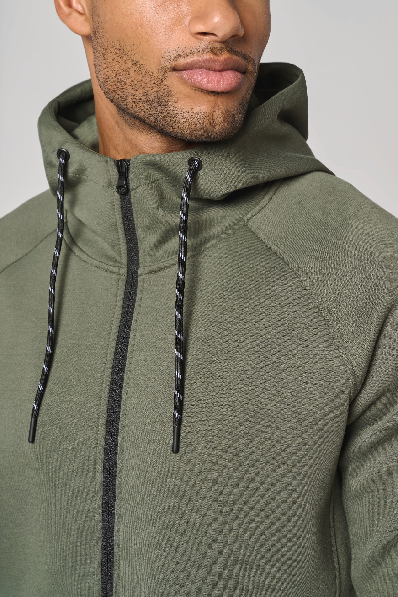 Veste à capuche performance - Image 7