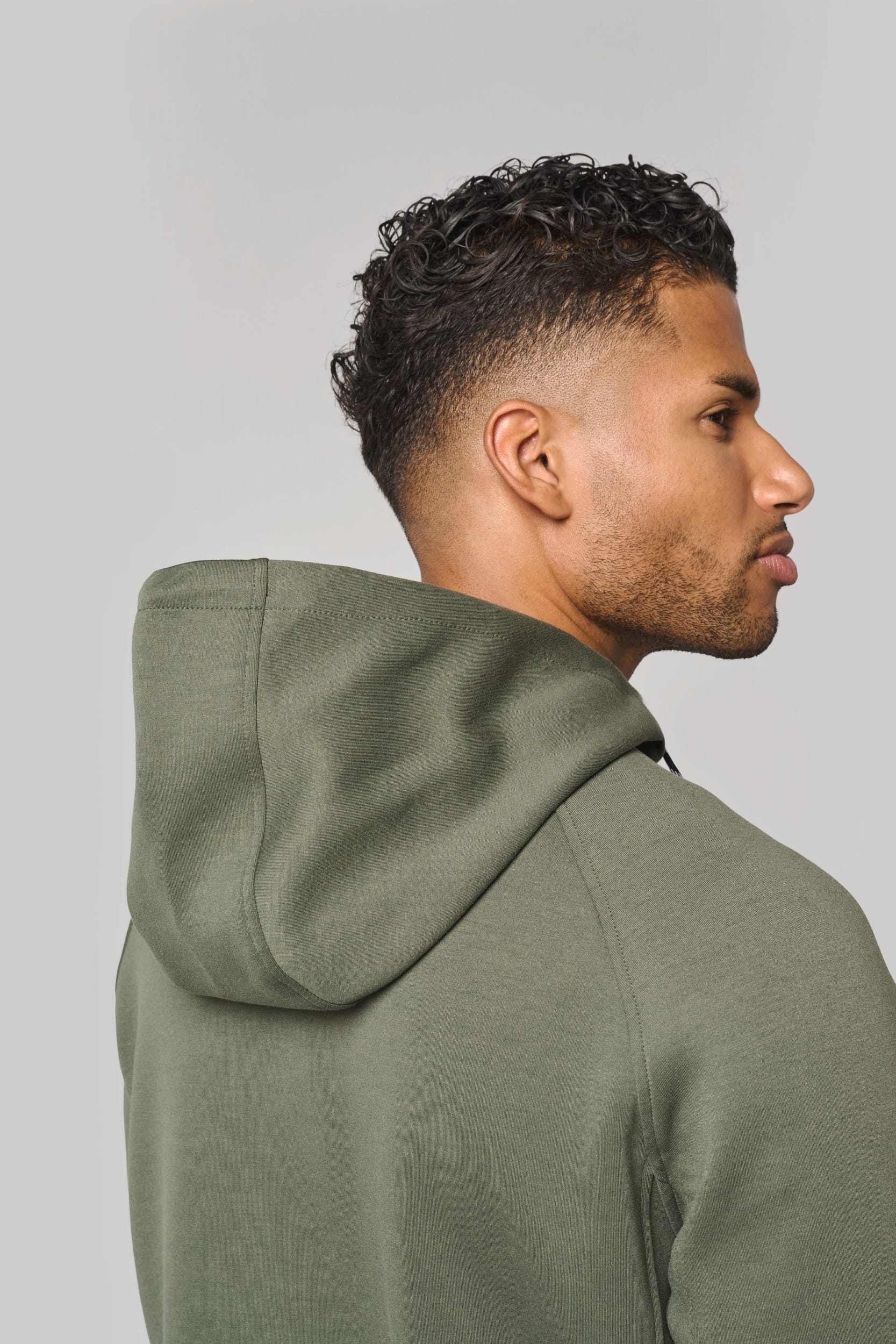 Veste à capuche performance - Image 8