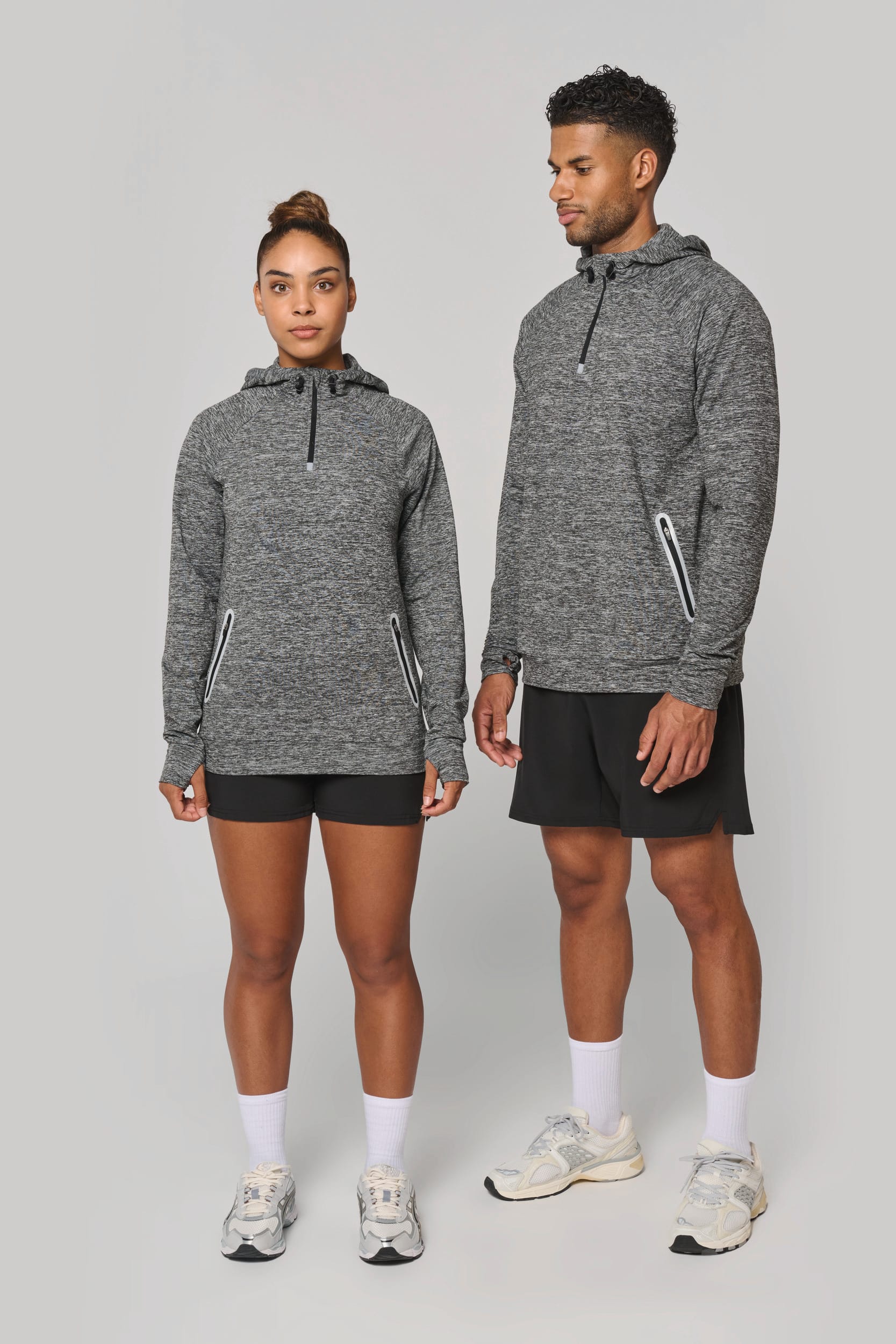 Sweat-shirt à capuche 1/4 zip sport unisexe - Image 10