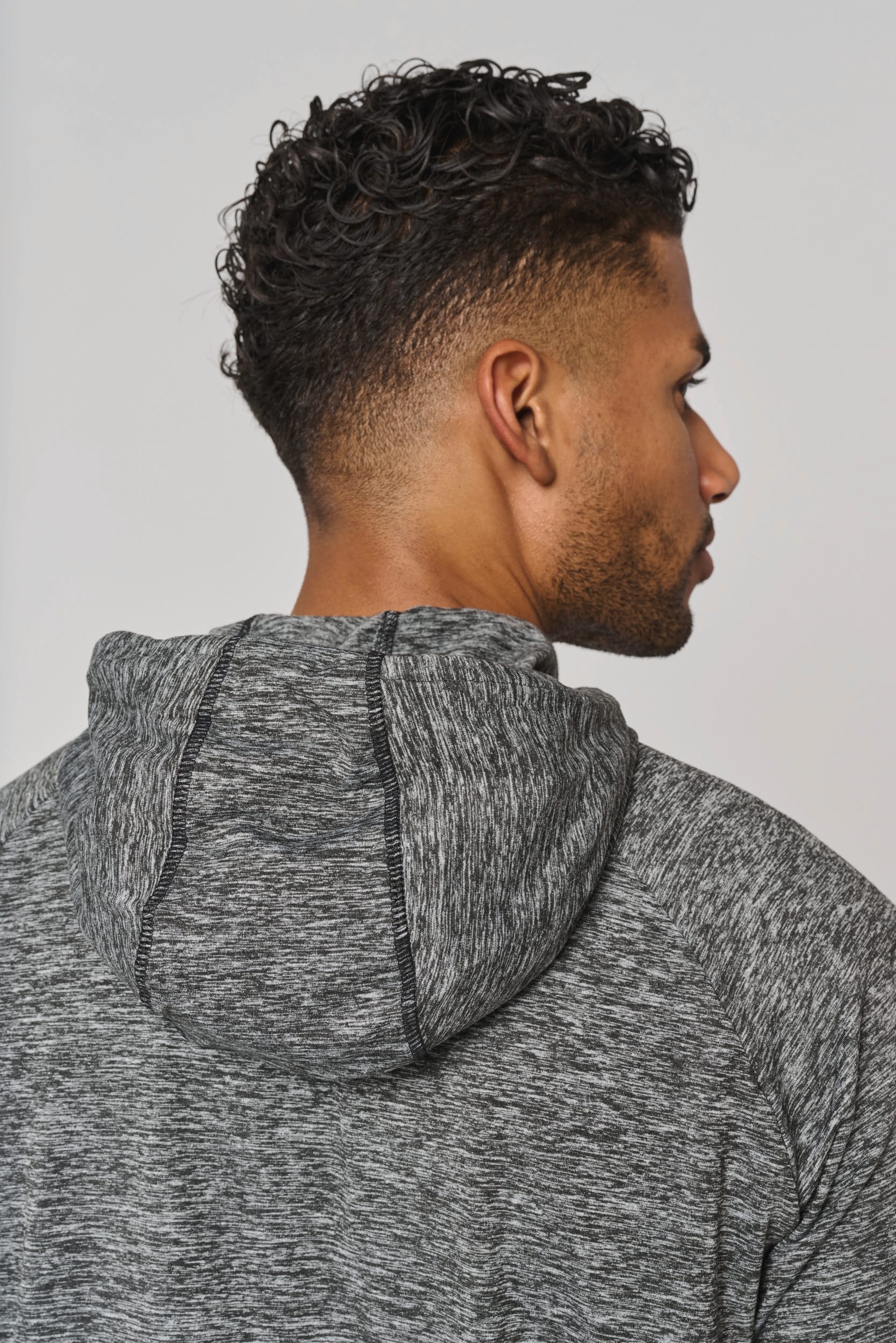 Sweat-shirt à capuche 1/4 zip sport unisexe - Image 12