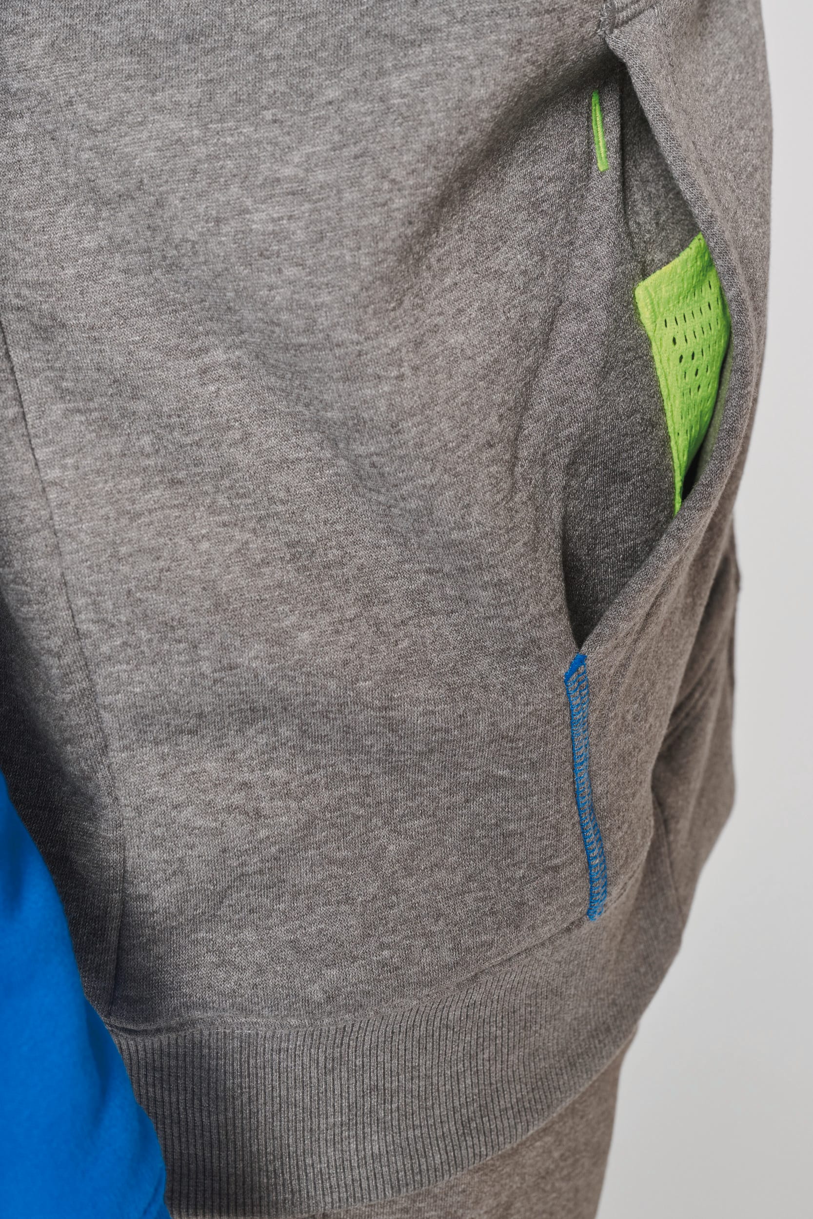 Veste molleton zippée capuche bicolore unisexe - Image 10