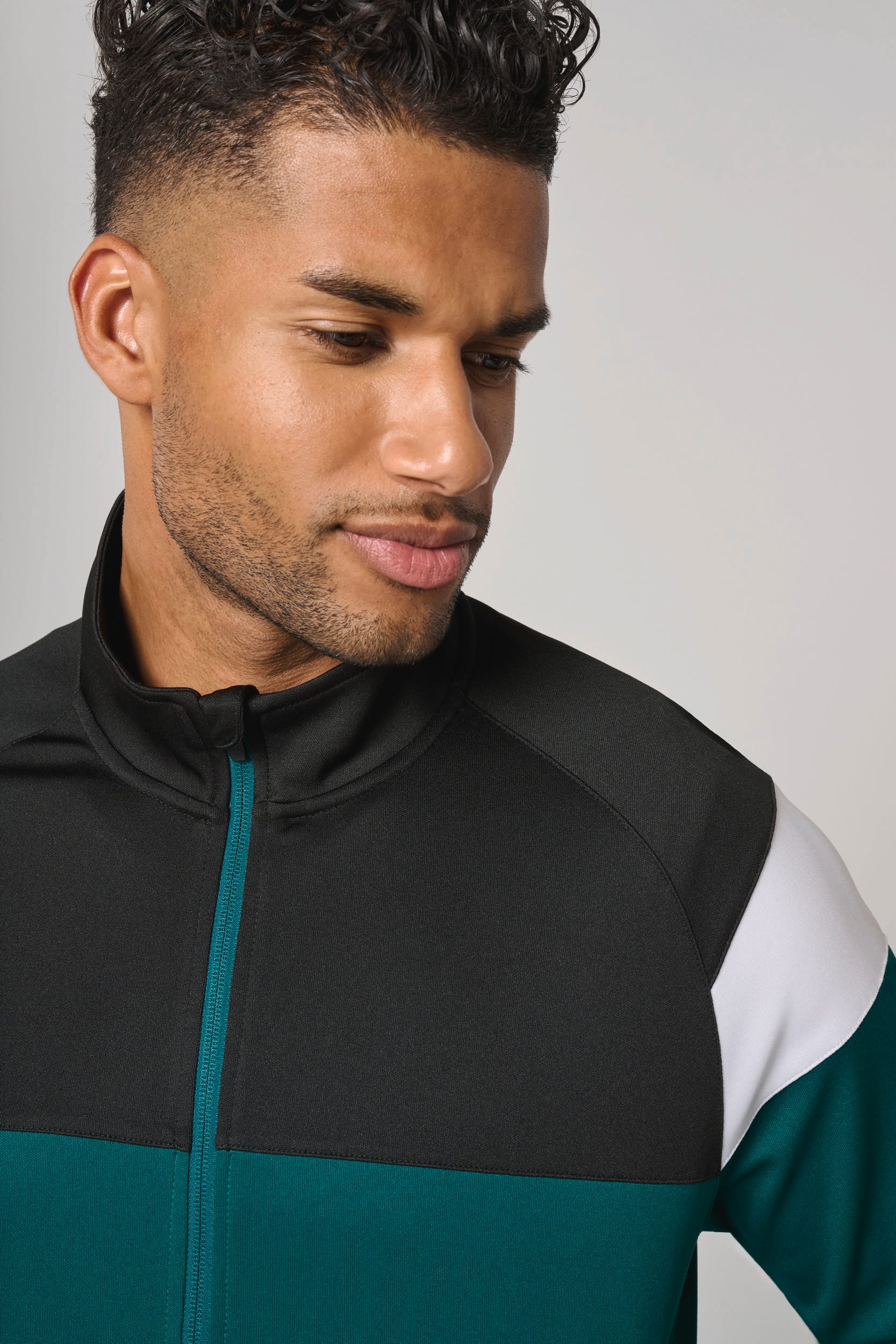 Veste de survêtement zippée unisexe - Image 3