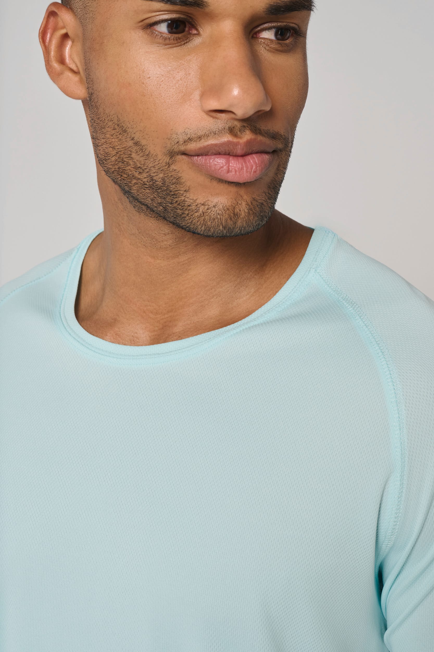 T-shirt de sport à col rond recyclé homme - Image 5