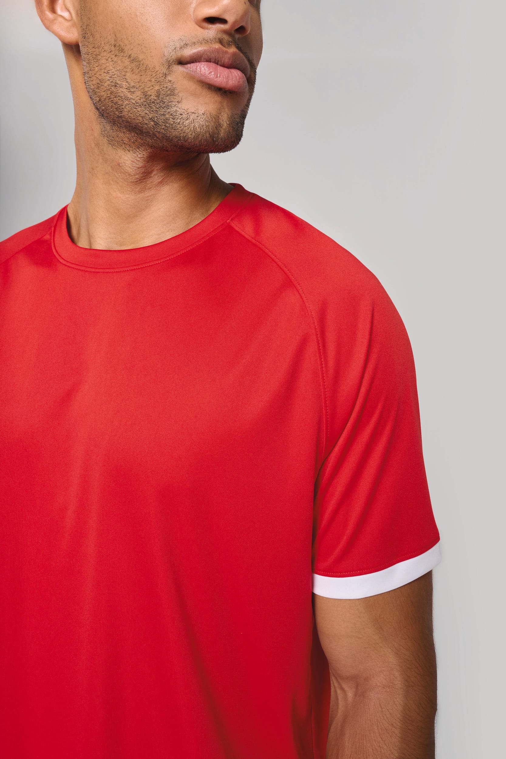 T-shirt multidesporto em poliéster unissexo