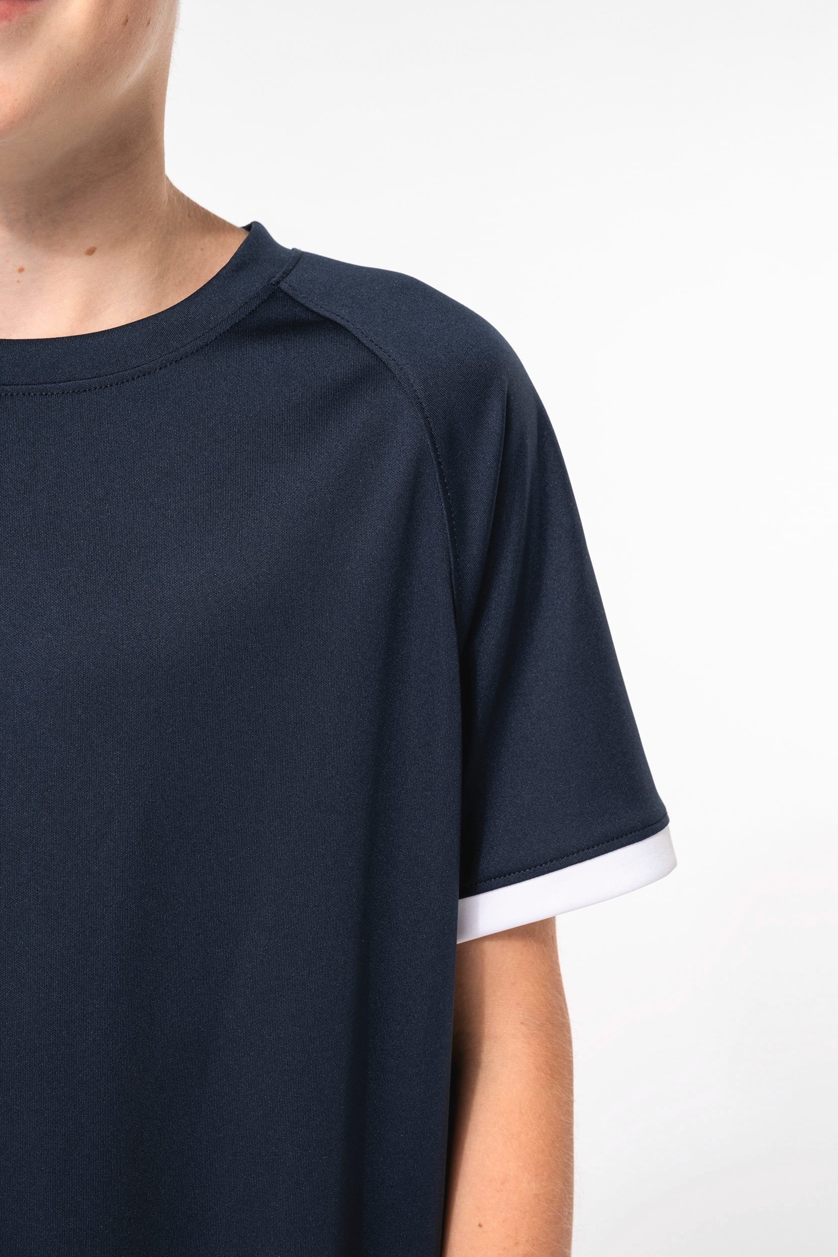 T-shirt multidesporto em poliéster de criança