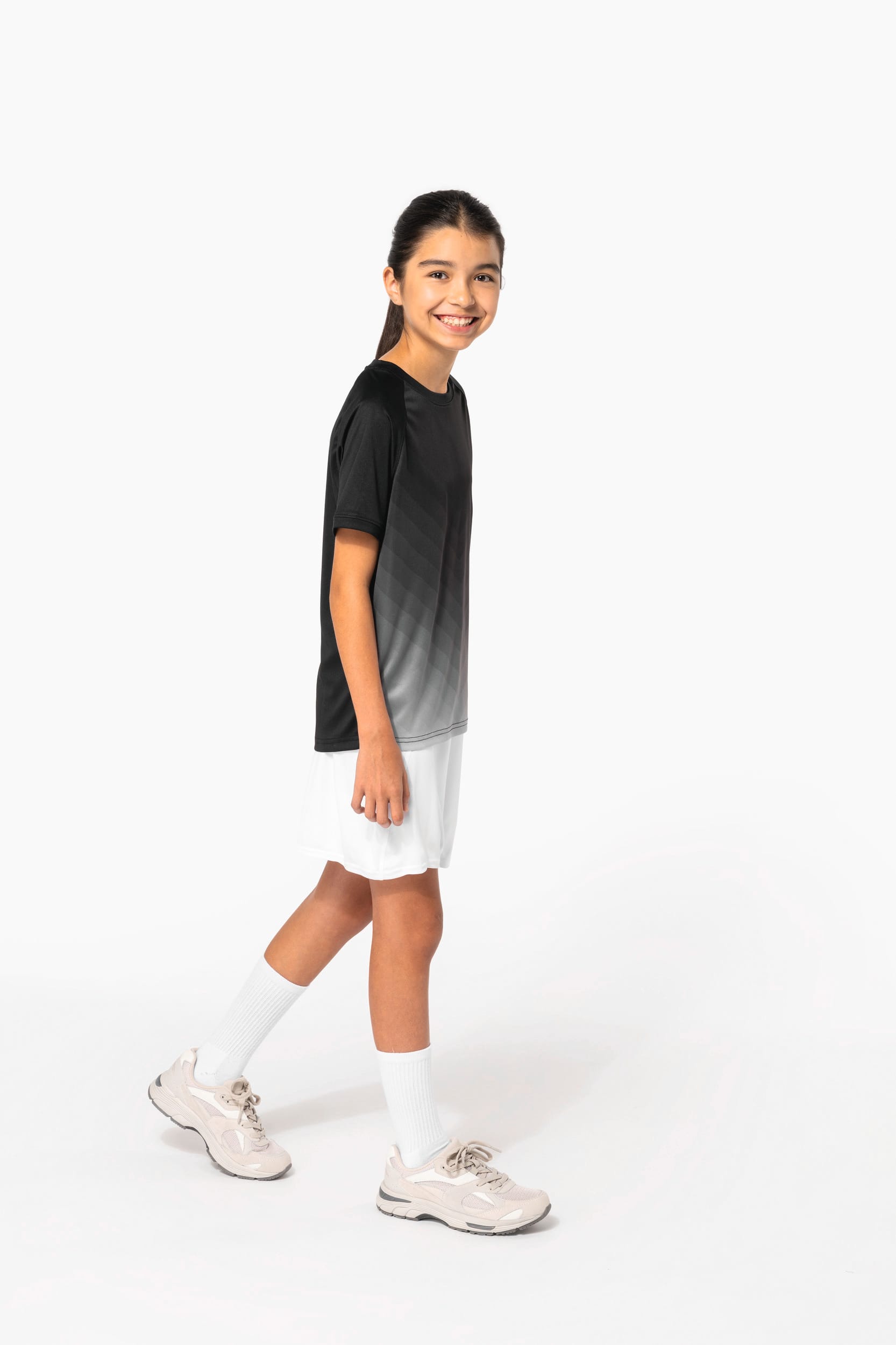 T-shirt multidesporto em poliéster sublimado de criança