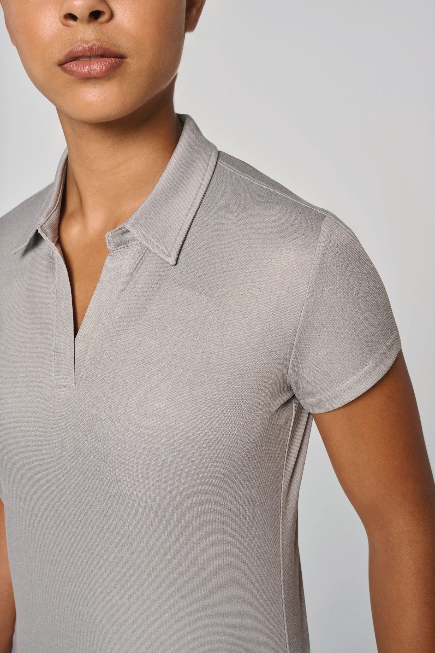 Polo sport manches courtes femme - Image 6