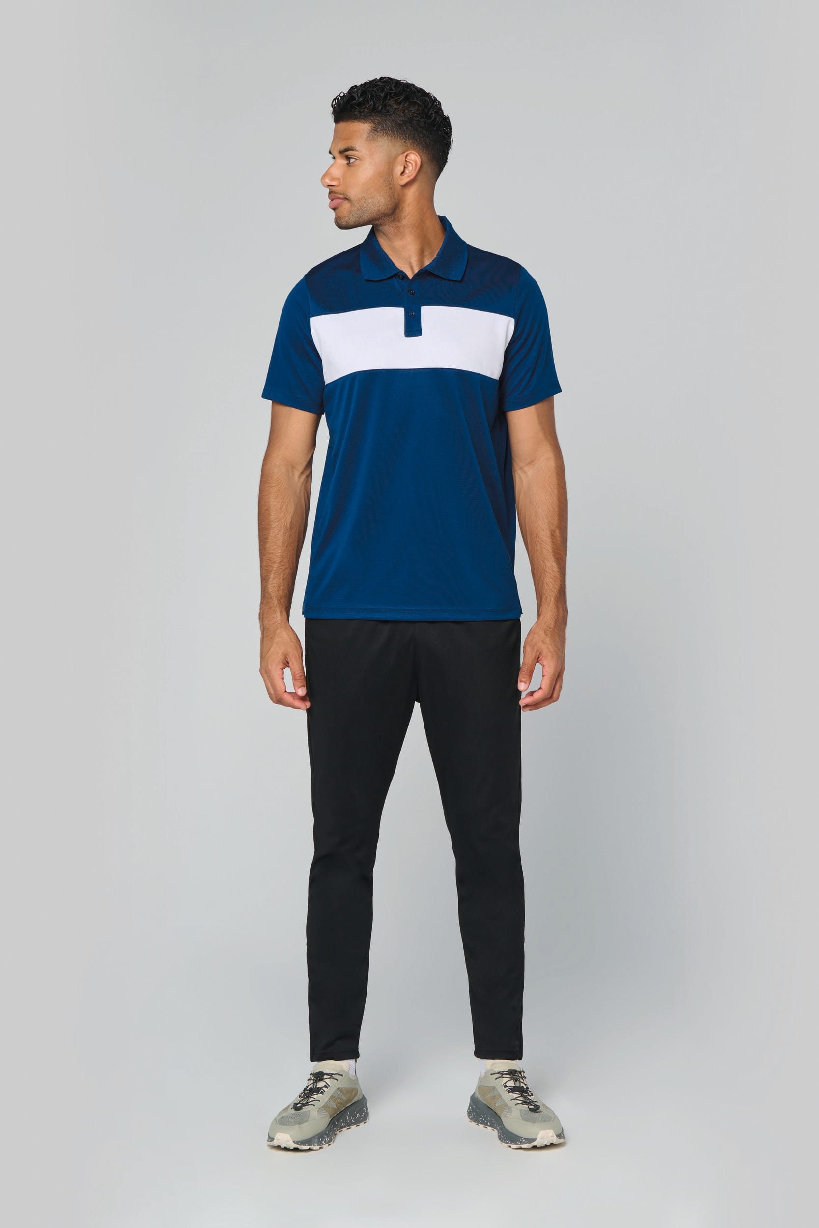 Polo manga curta de adulto