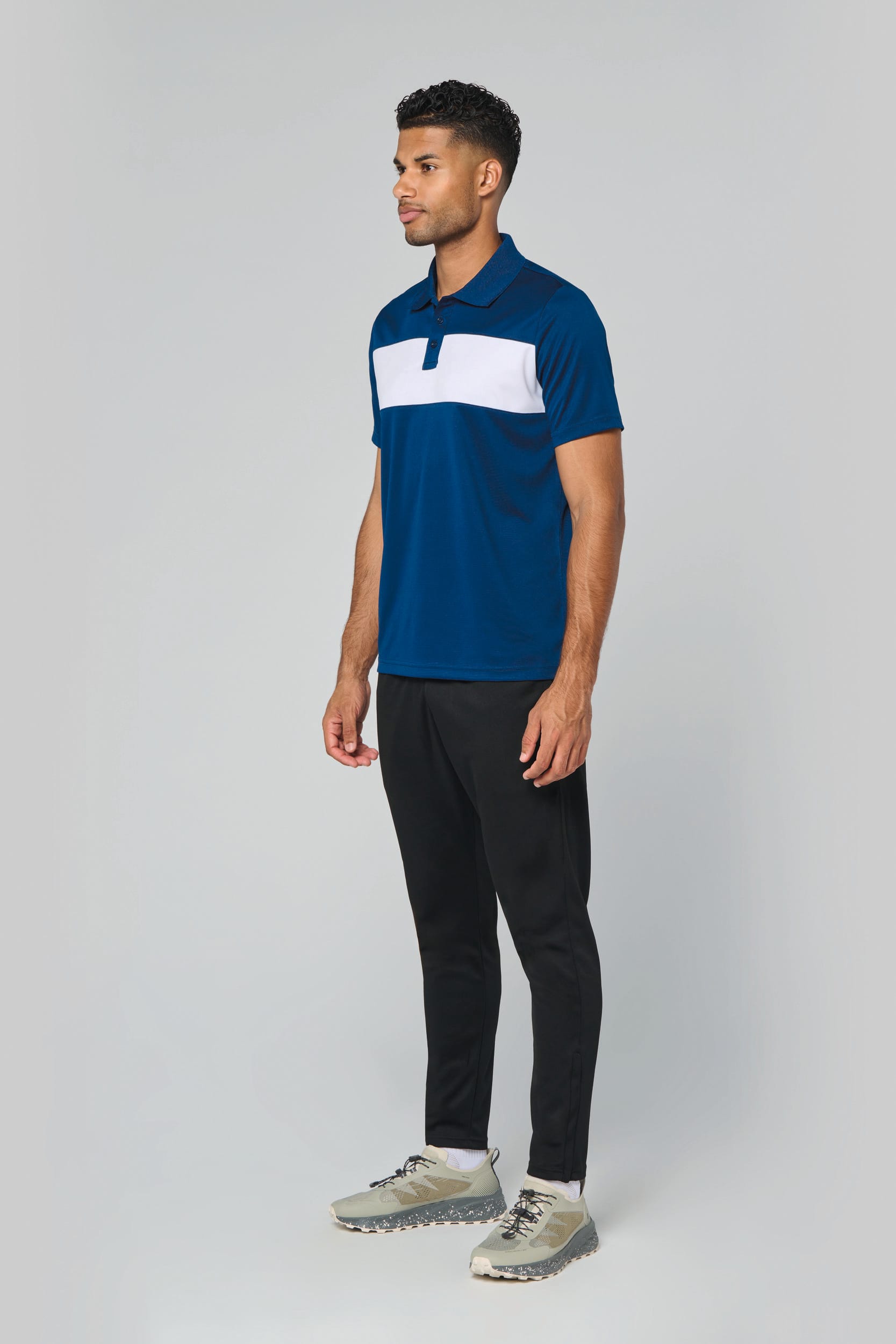 Polo manga curta de adulto