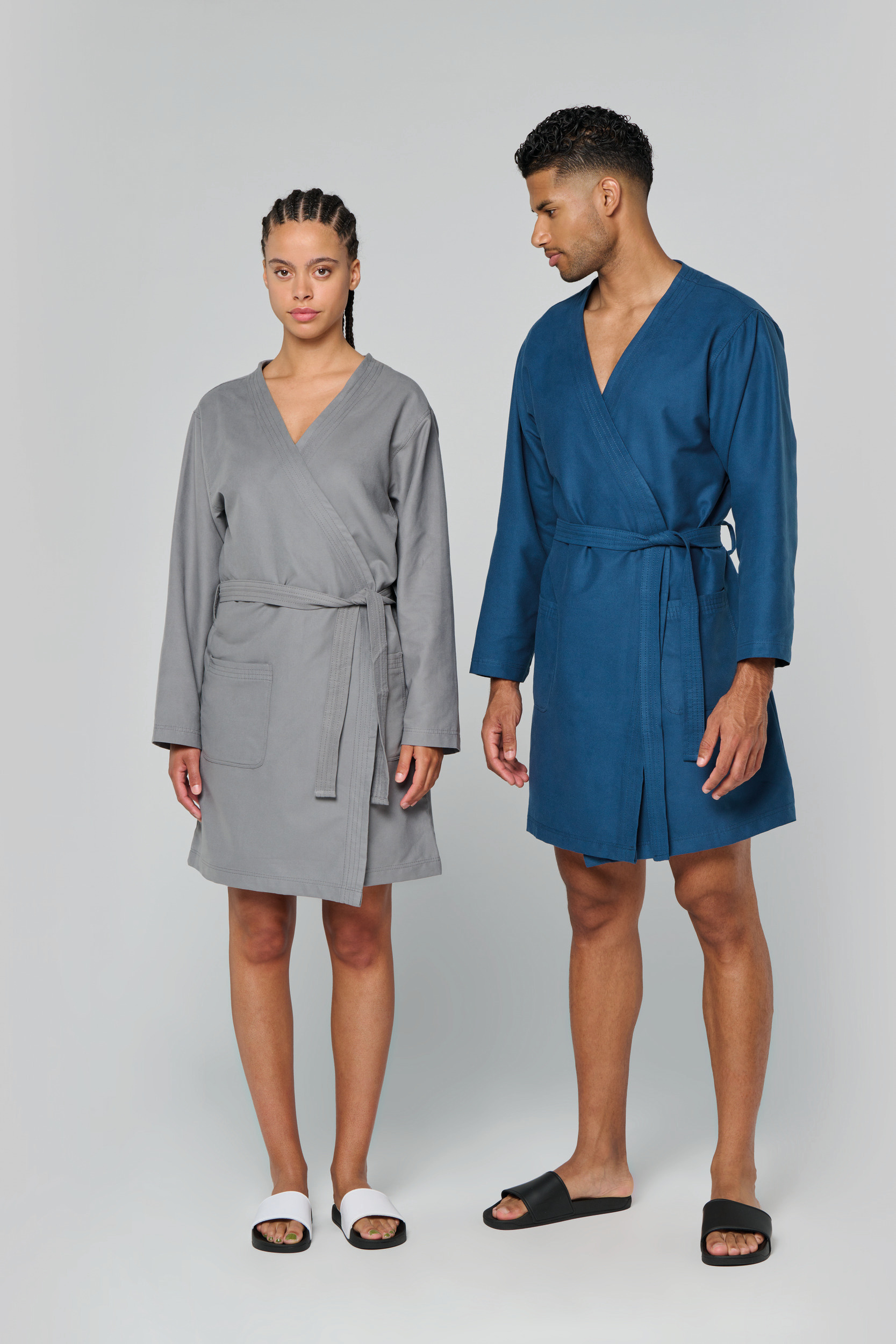 Microfibre bathrobe