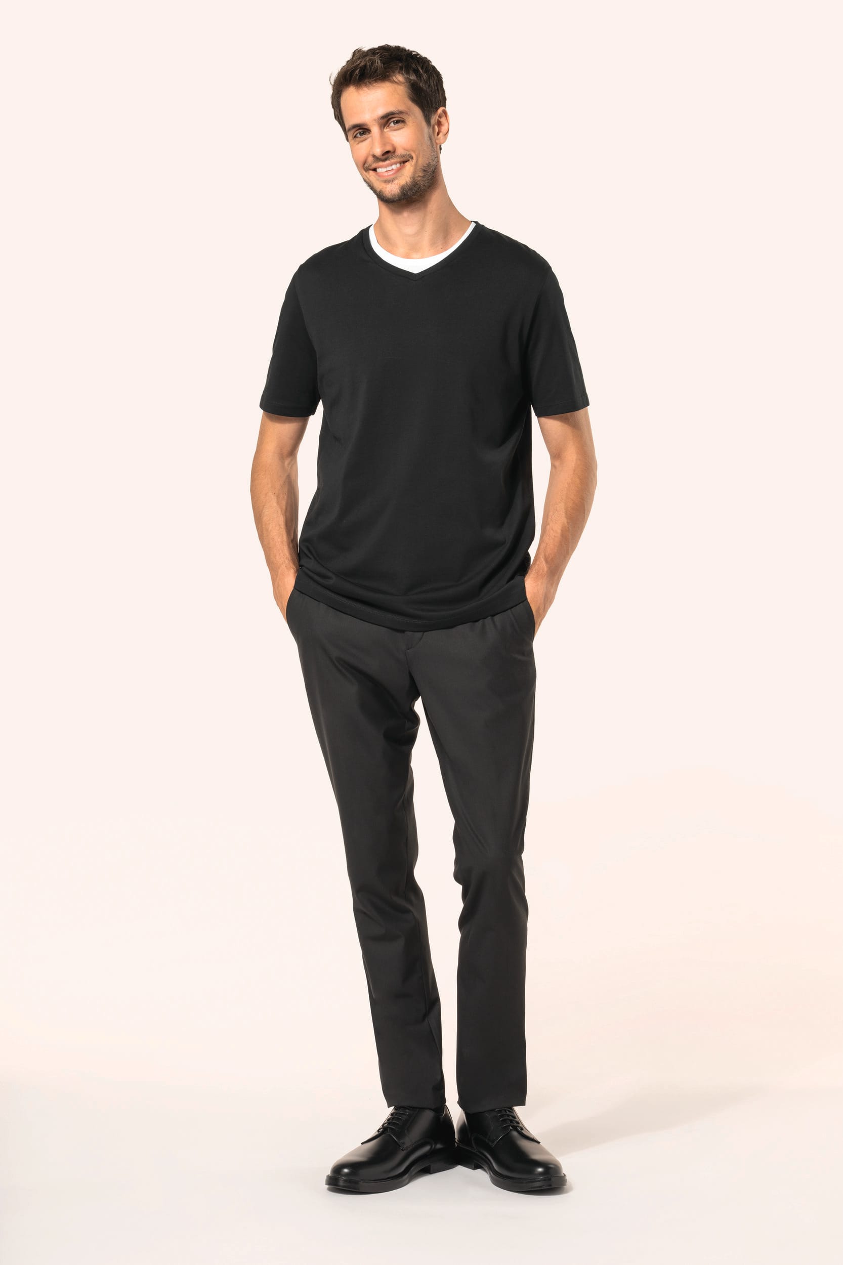 T-shirt Supima® col V manches courtes homme - Image 9