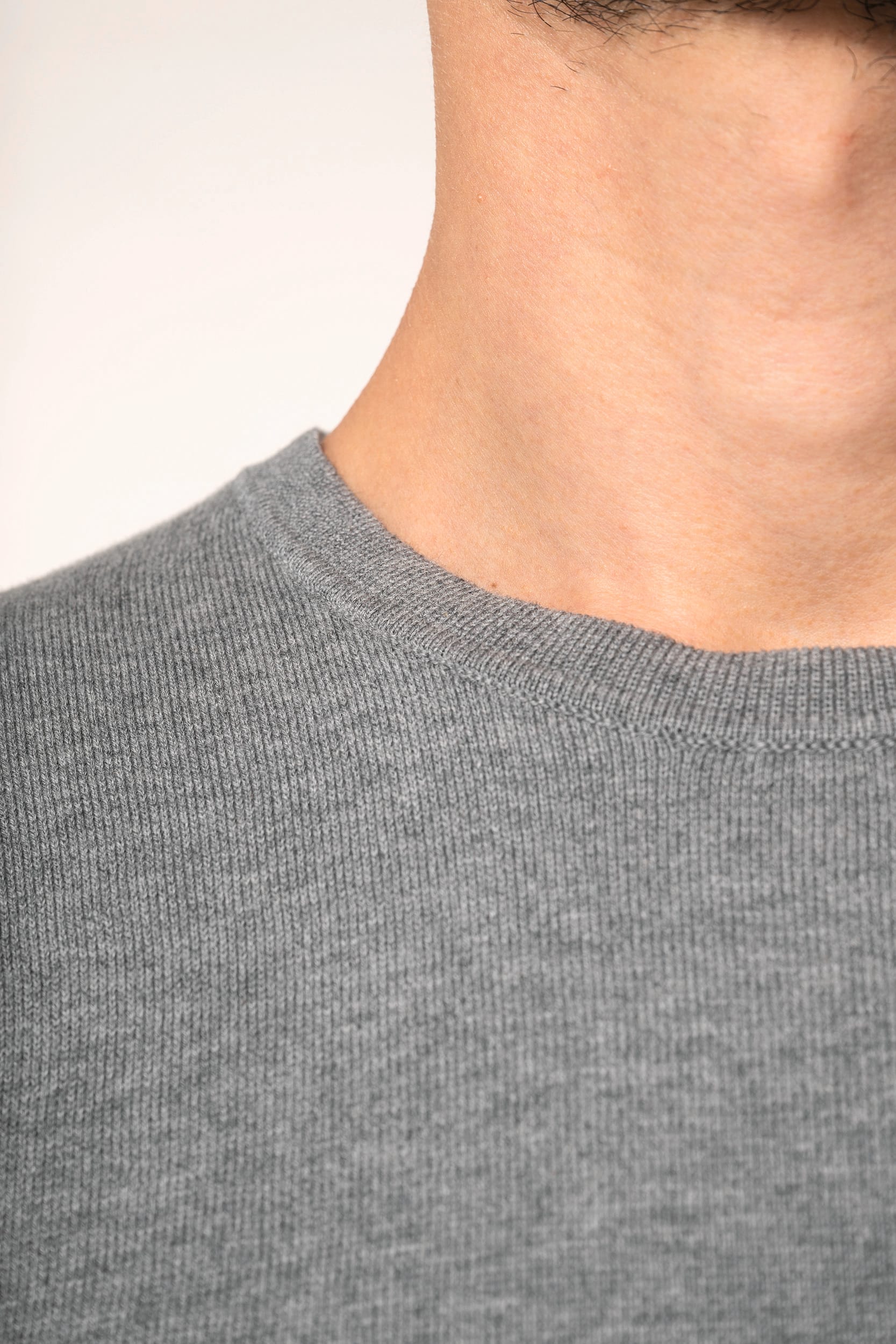 Camisola Supima® com decote redondo de homem