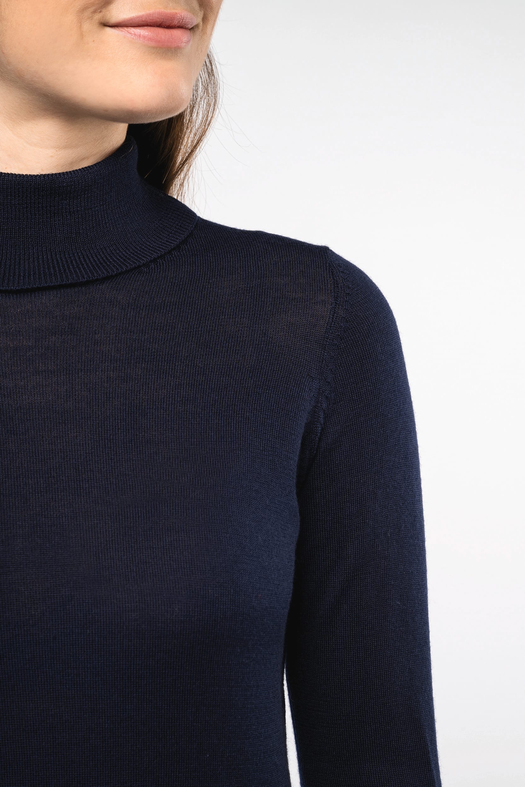 Jersey lana merina cuello vuelto mujer