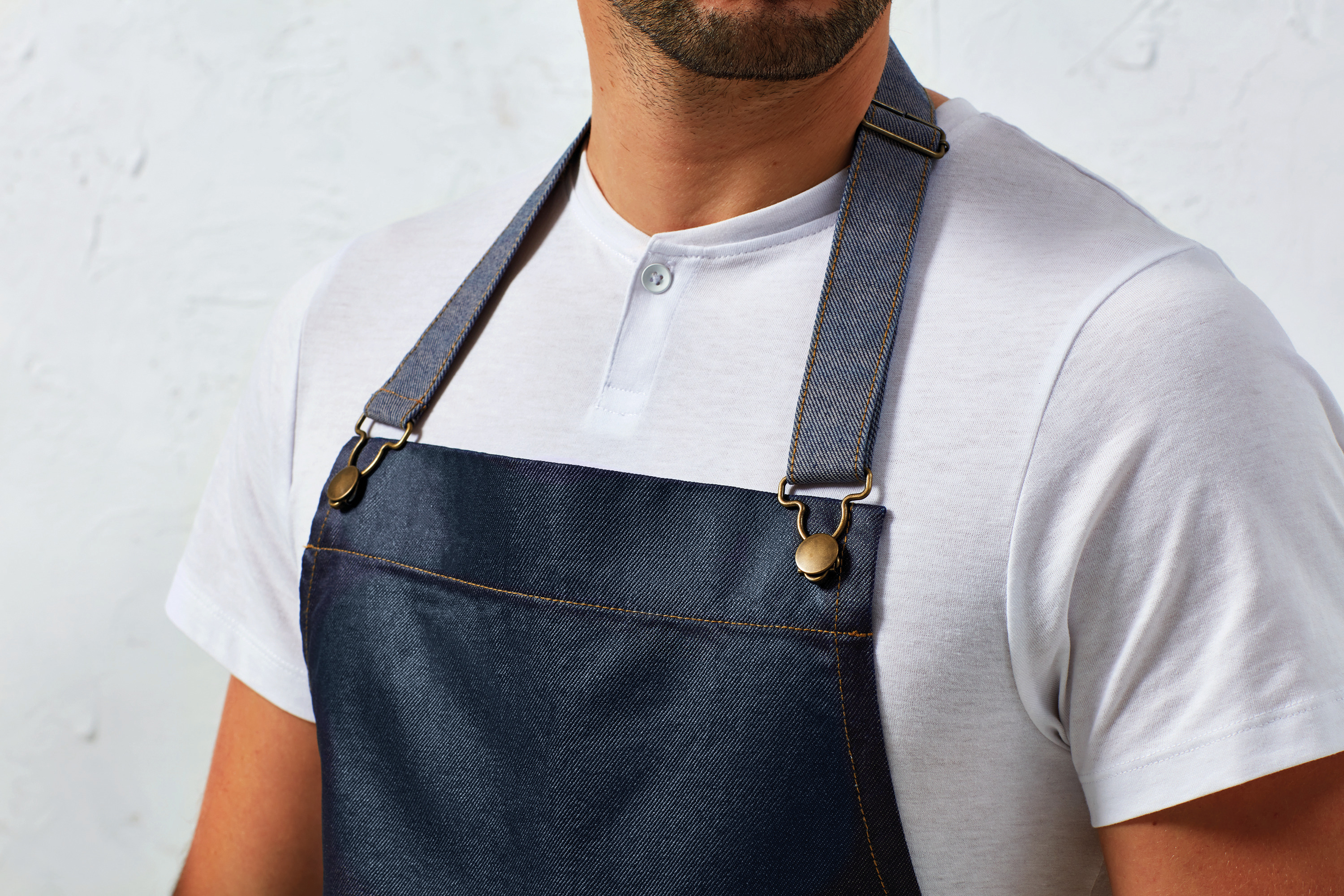 District - Waxed look denim halterschort