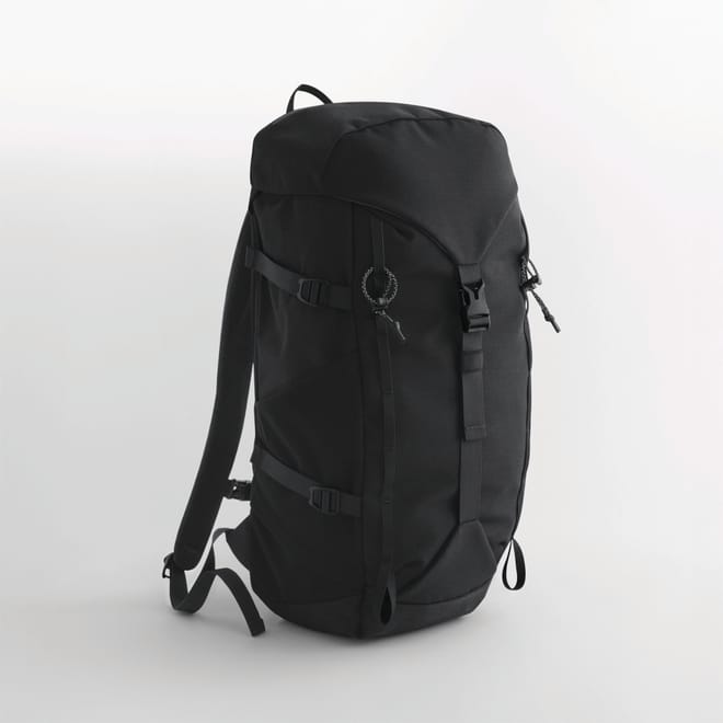 Active Outdoor 30-litre backpack
