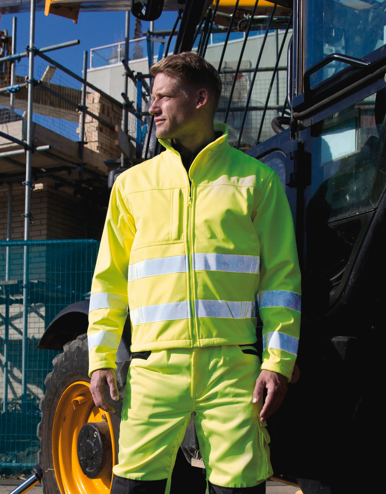 Hi-vis Softshelljack