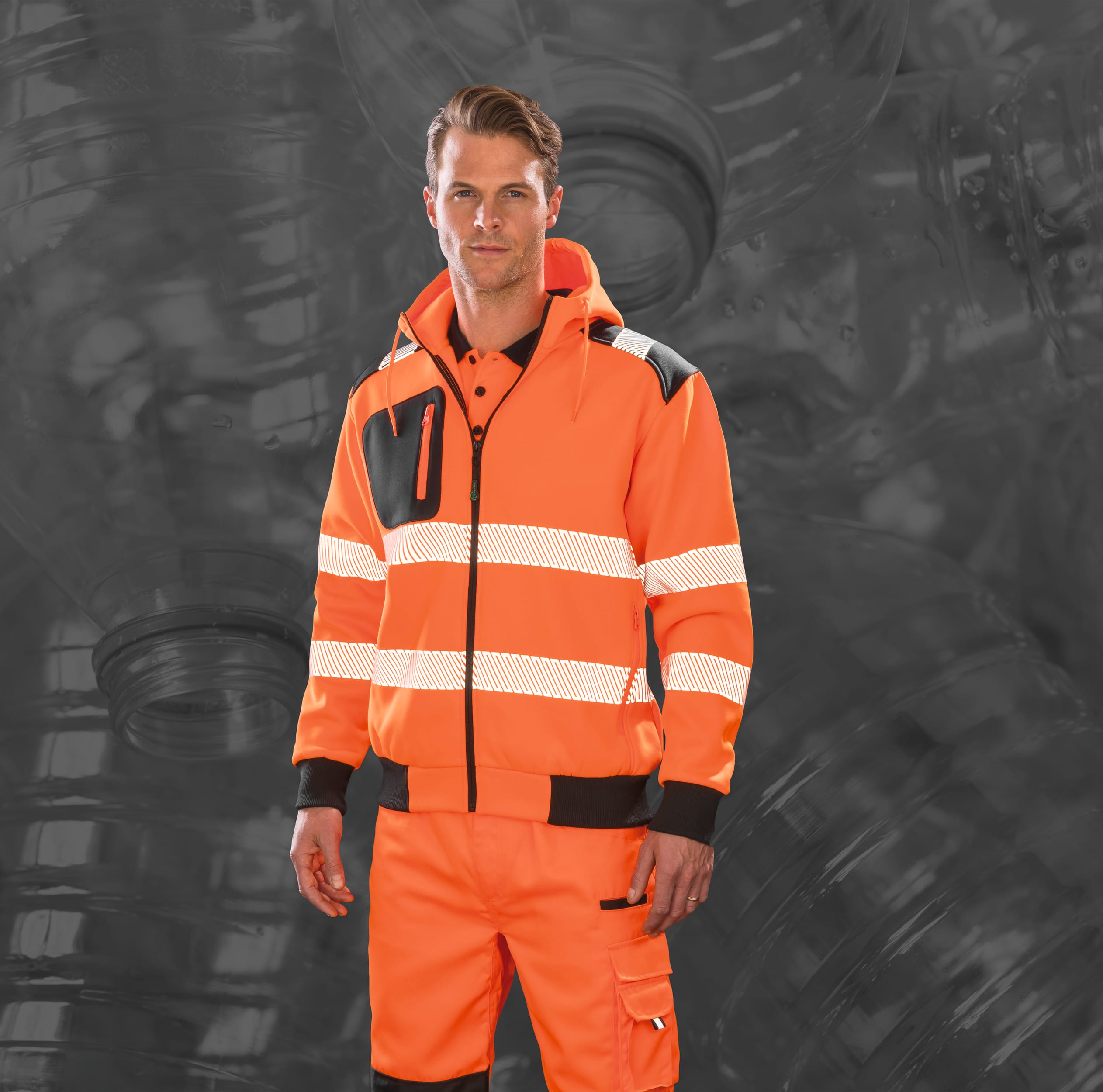 Sweat-shirt à capuche de sécurité recyclé - Image 1