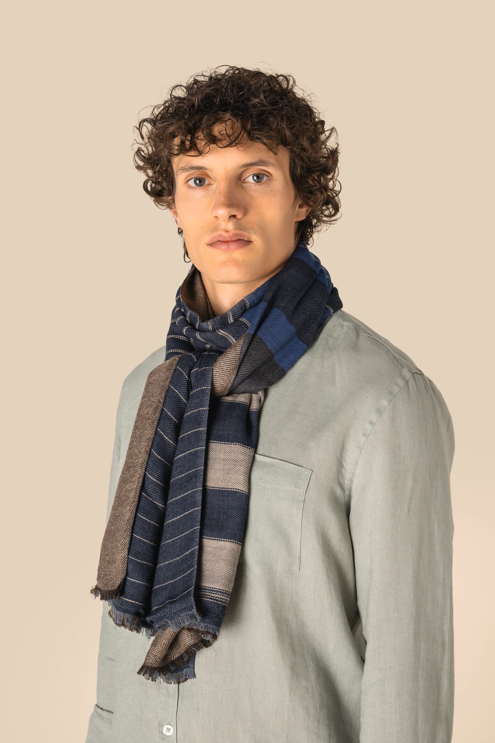 Echarpe reversível unissexo