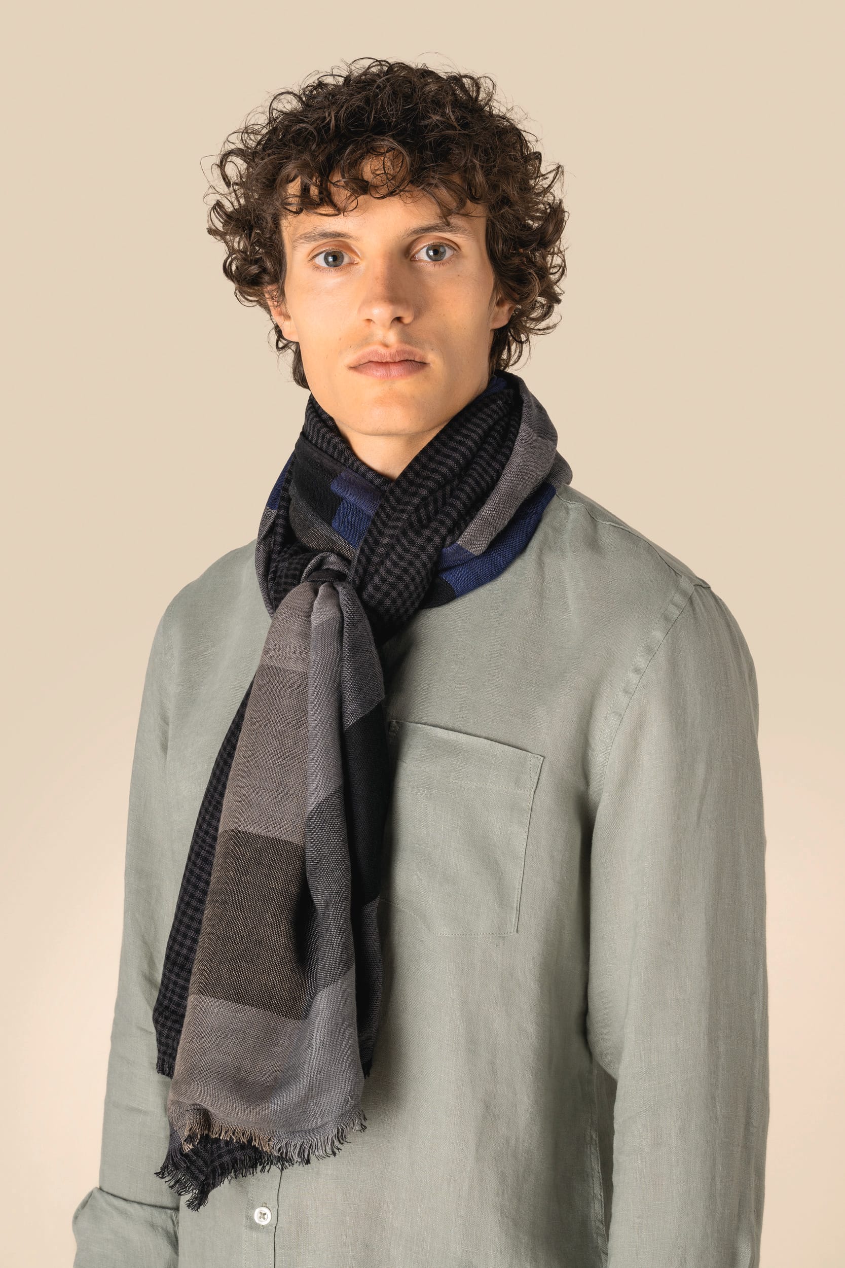 Echarpe reversível unissexo