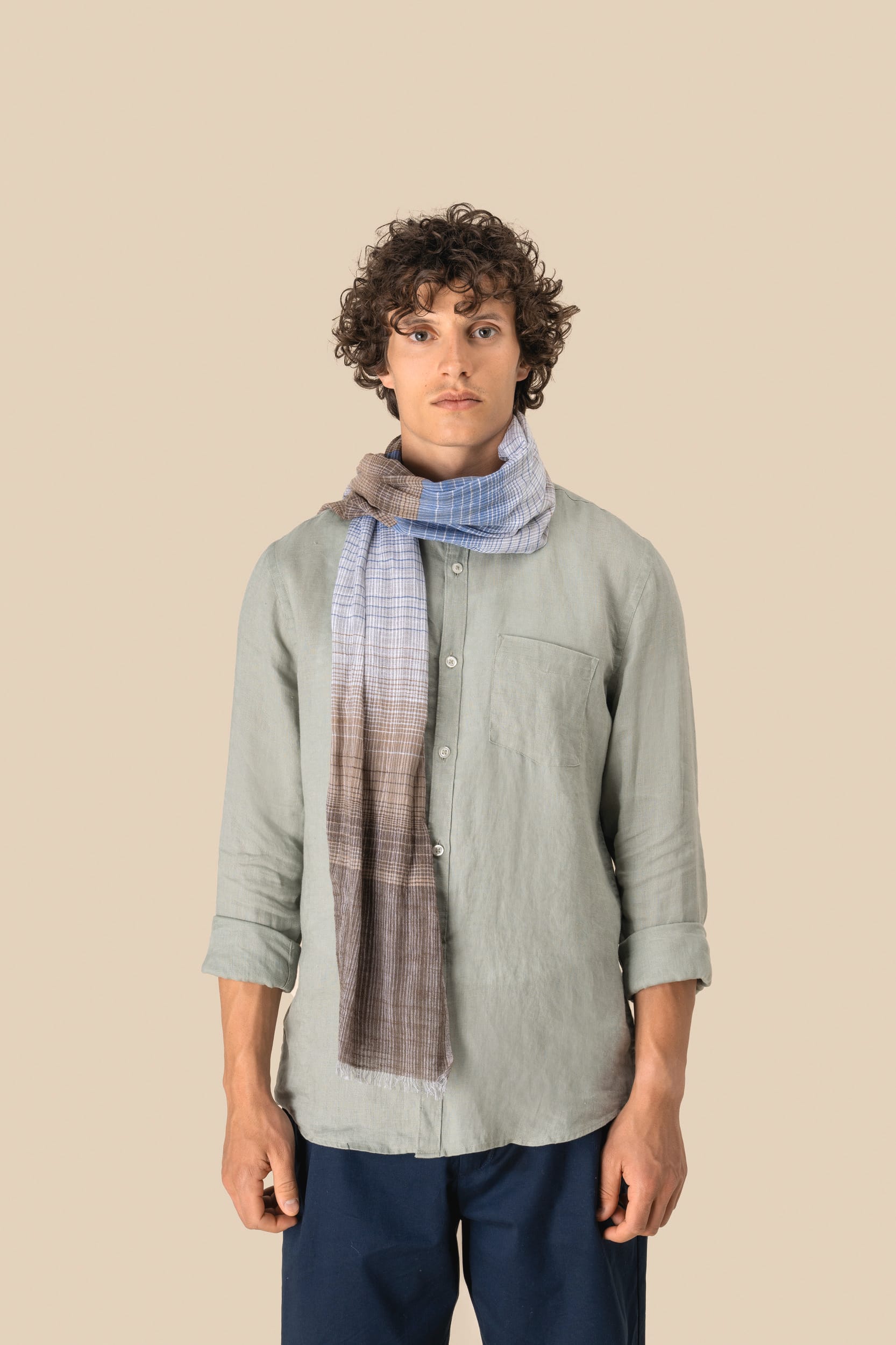 Echarpe às riscas unissexo