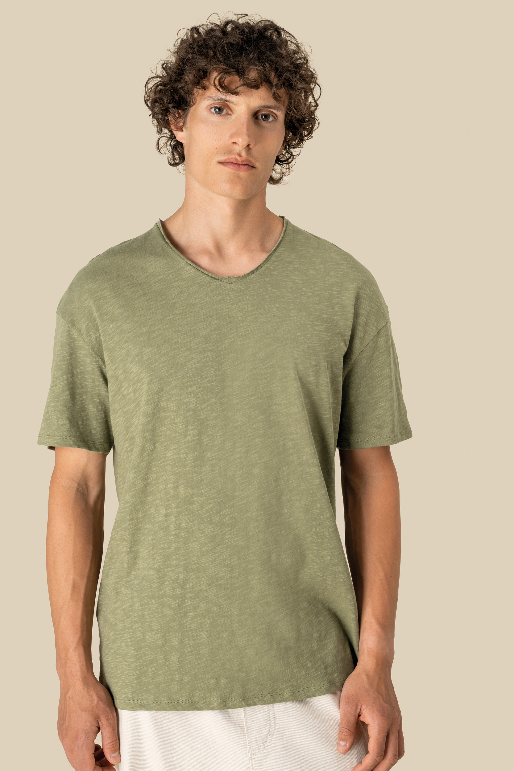Ecologisch heren-T-shirt met slubhals en afhangende schouders