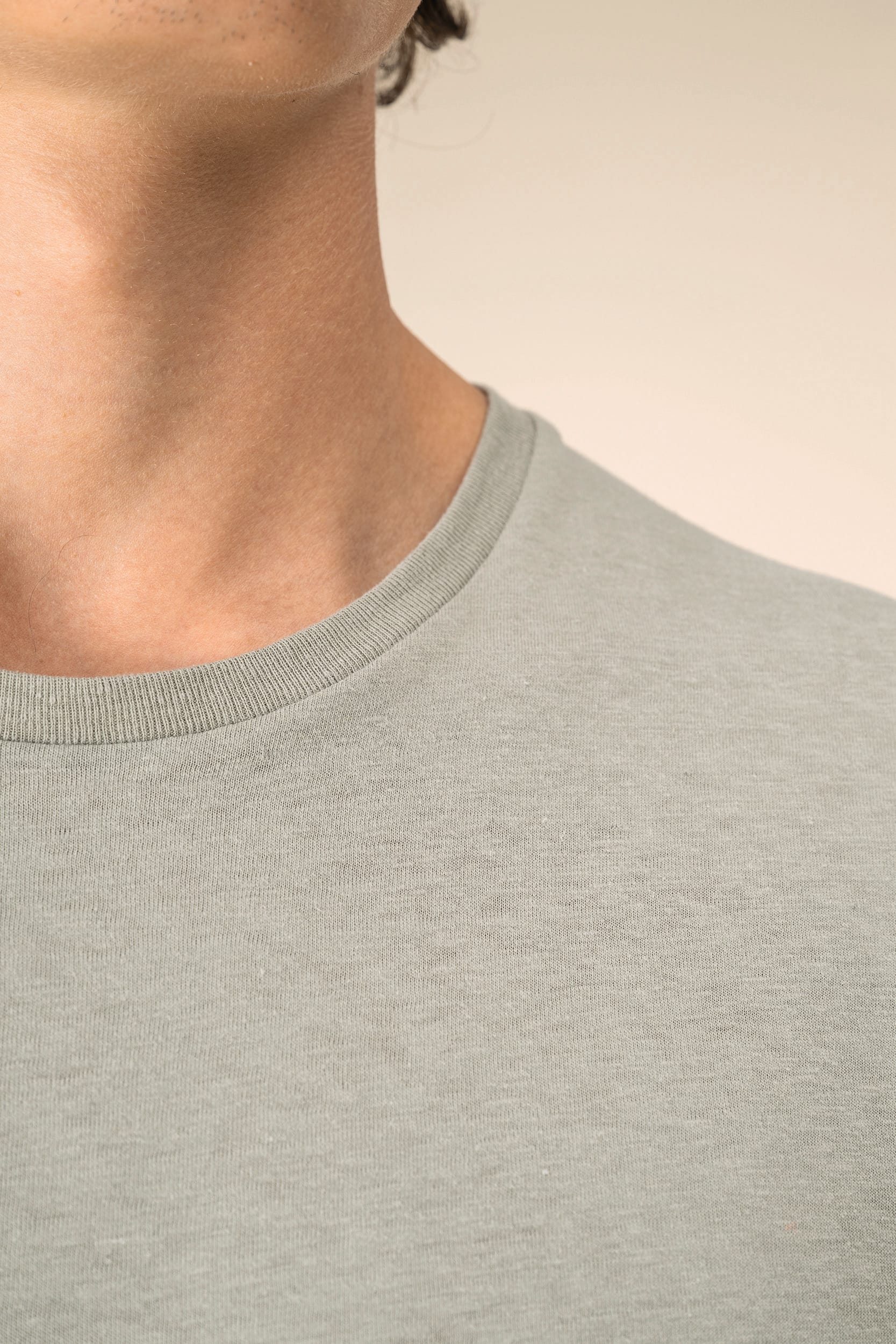 T-shirt écoresponsable en coton bio et lin unisexe - Image 8