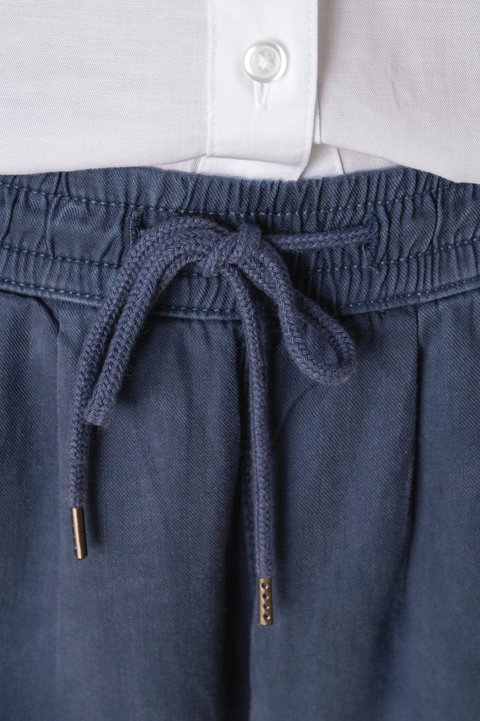 Calças eco-responsáveis com aspecto lavado em liocel de senhora