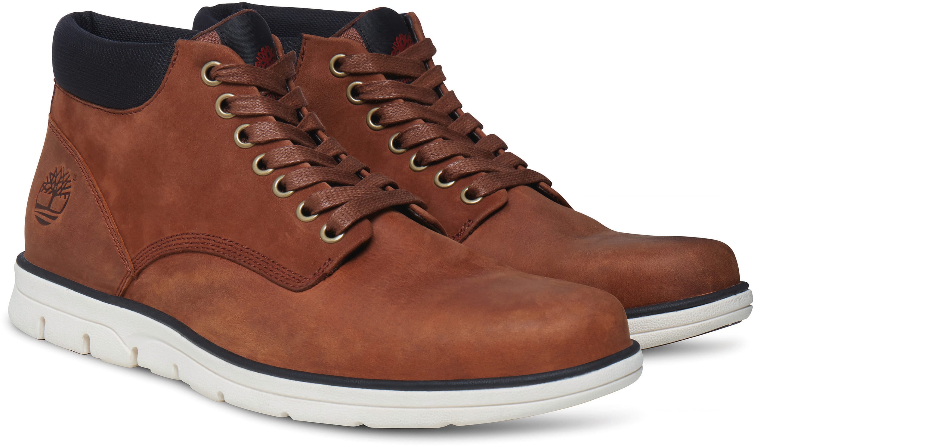 Timberland bradstreet chukka boots shops brown