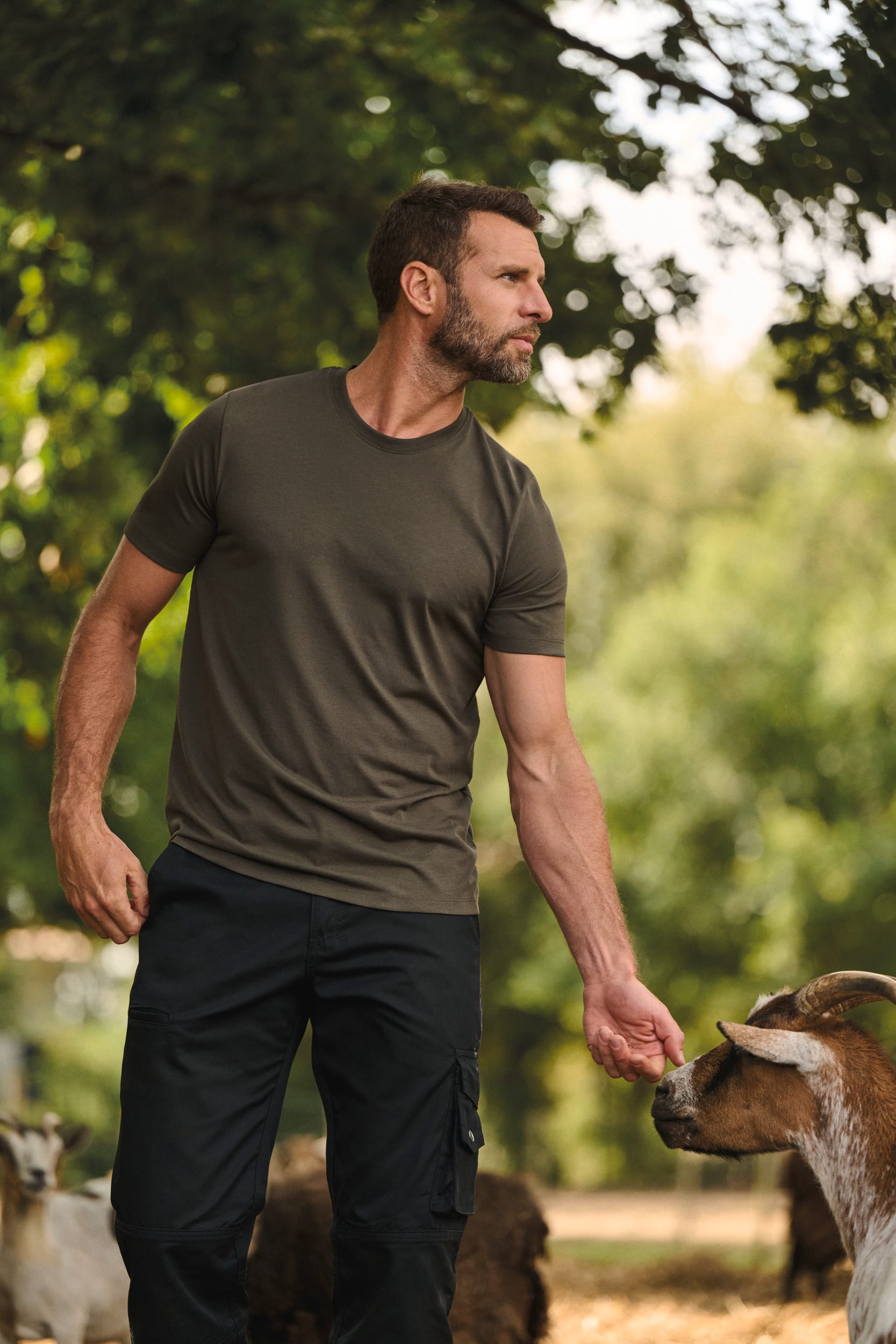 T-shirt com tratamento antibacteriano de homem