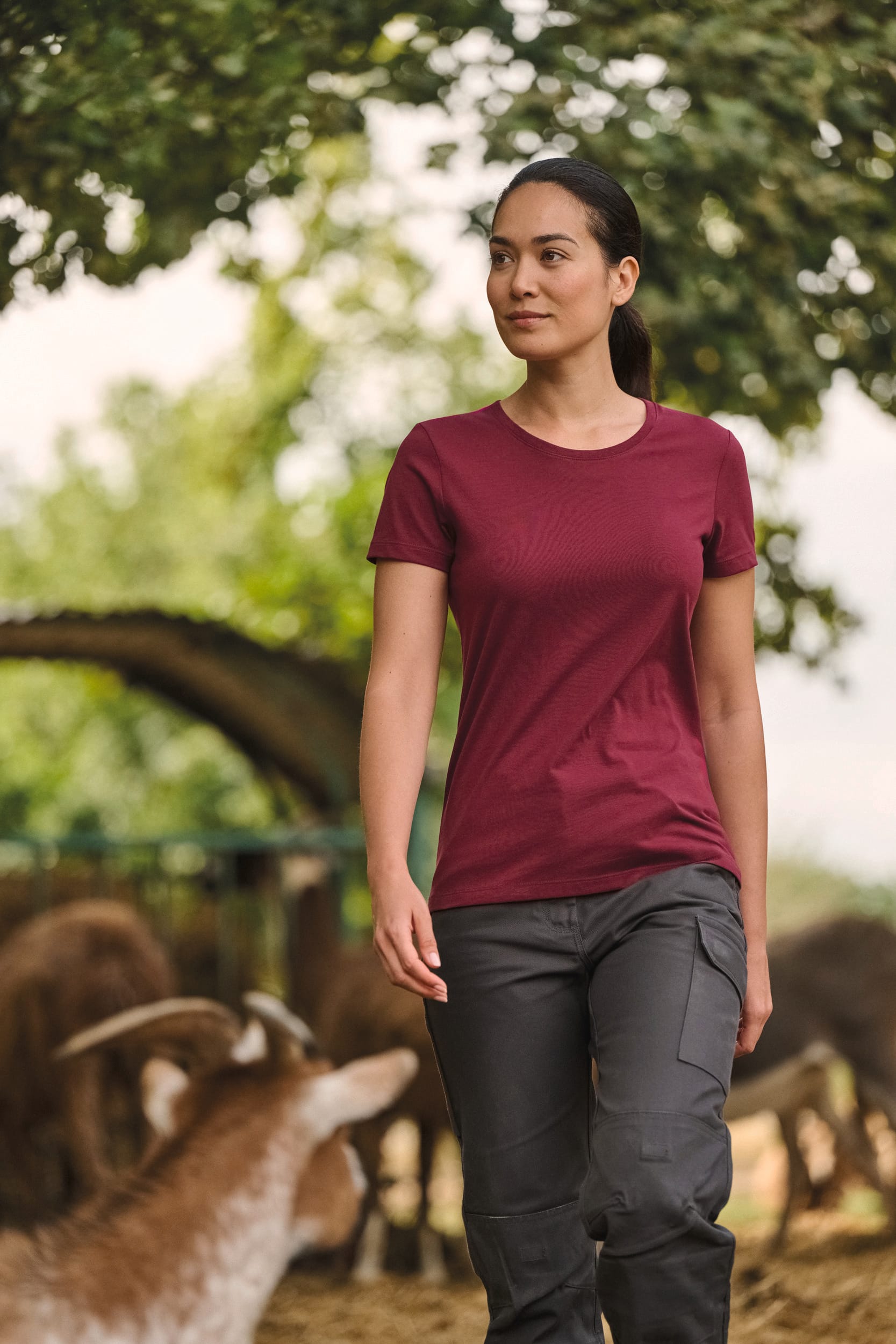 T-shirt com tratamento antibacteriano de senhora