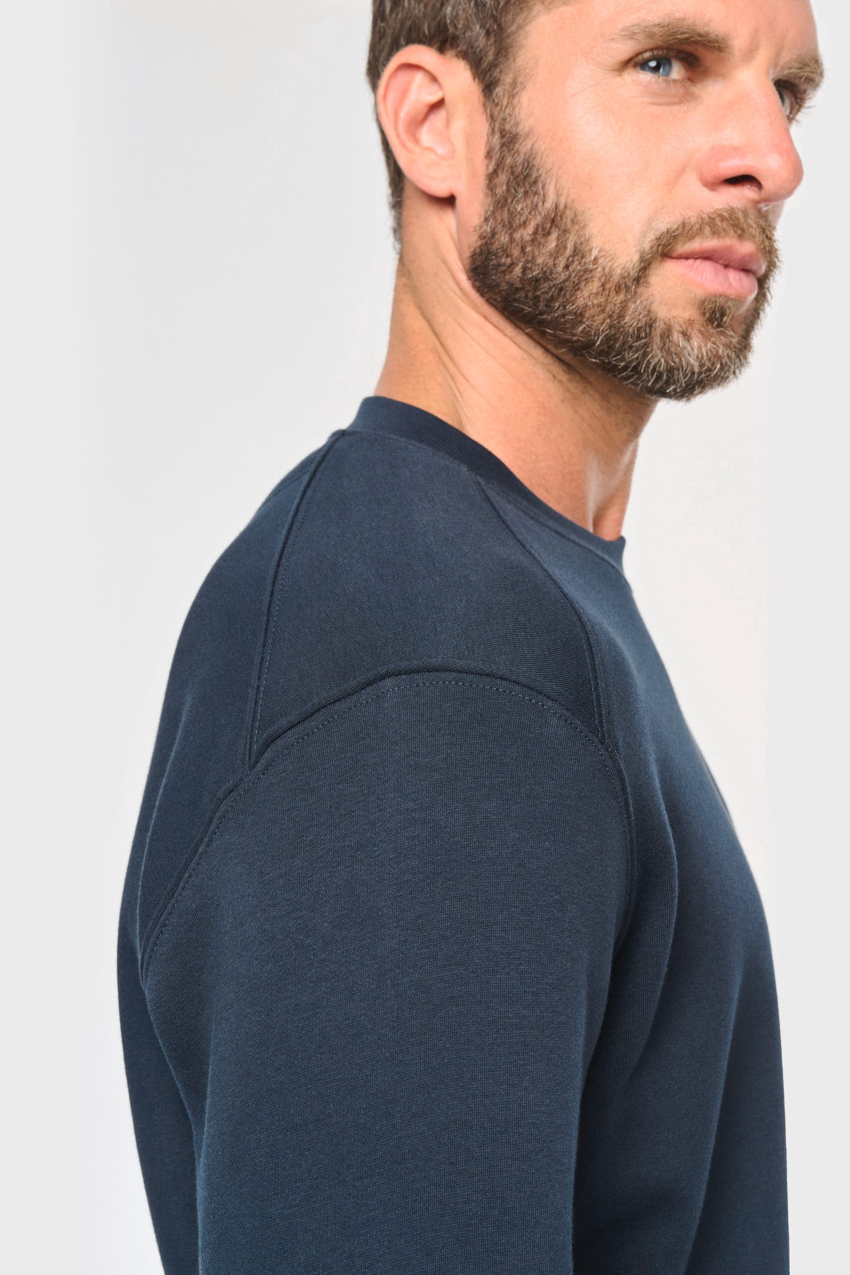 Sweatshirt mit eingesetzten Ärmeln - Bild 7
