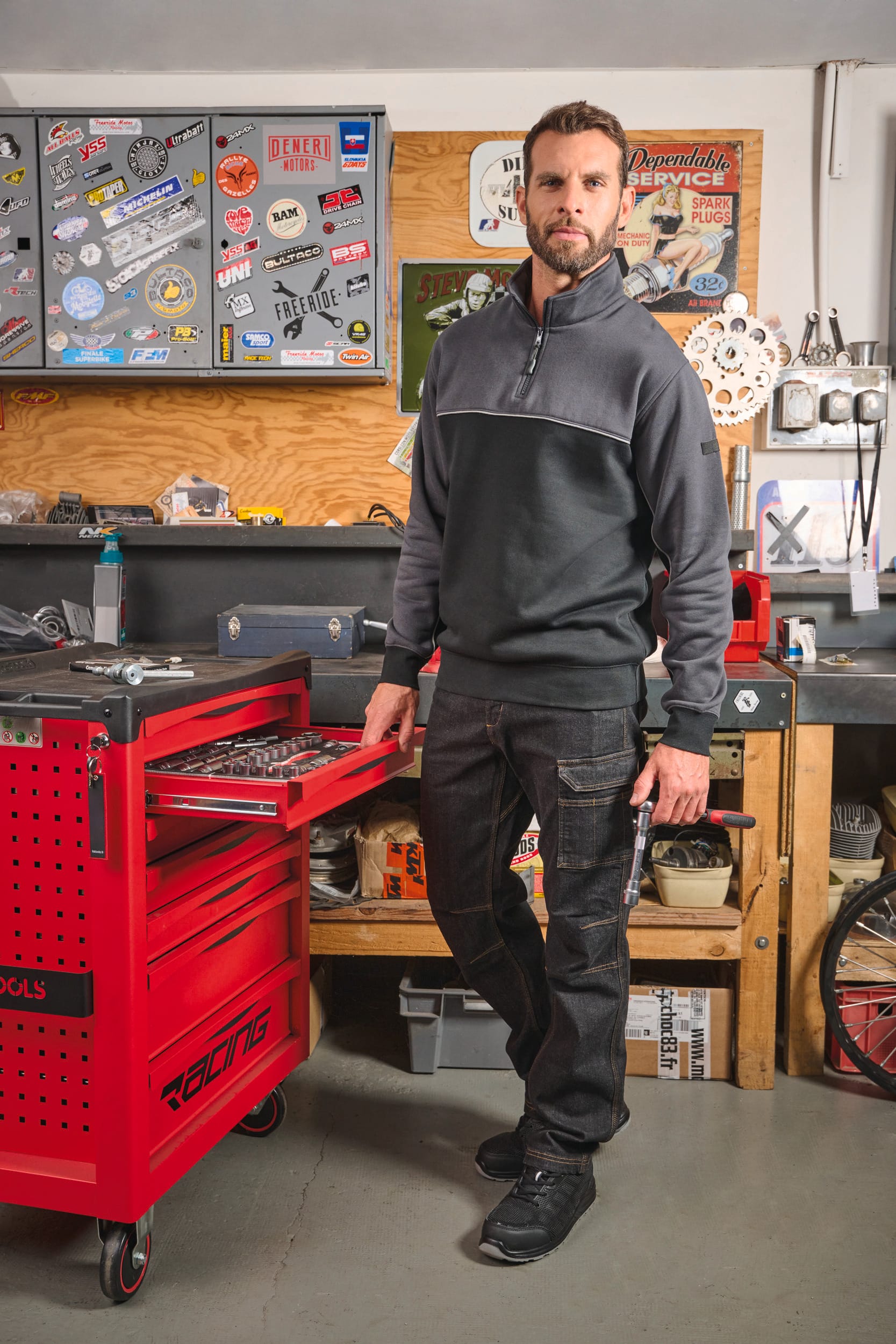 Sweat-shirt écoresponsable col zippé unisexe - Image 12