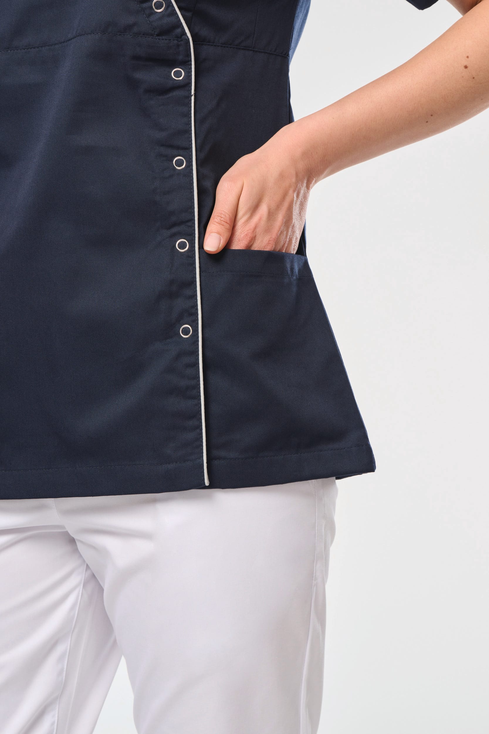 Bata poliéster/algodão com molas de pressão de senhora