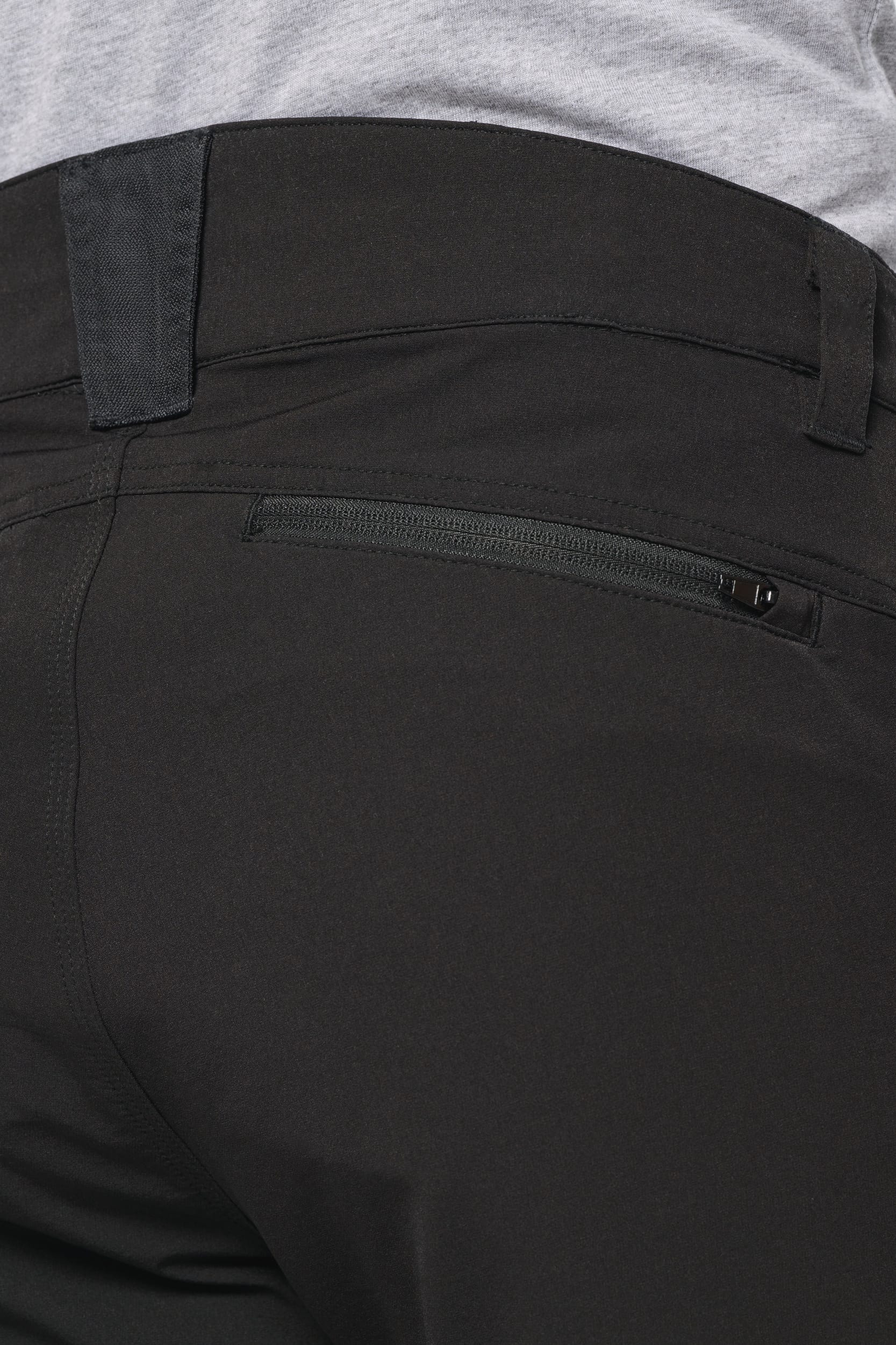 Calças stretch recicladas multibolsos unissexo