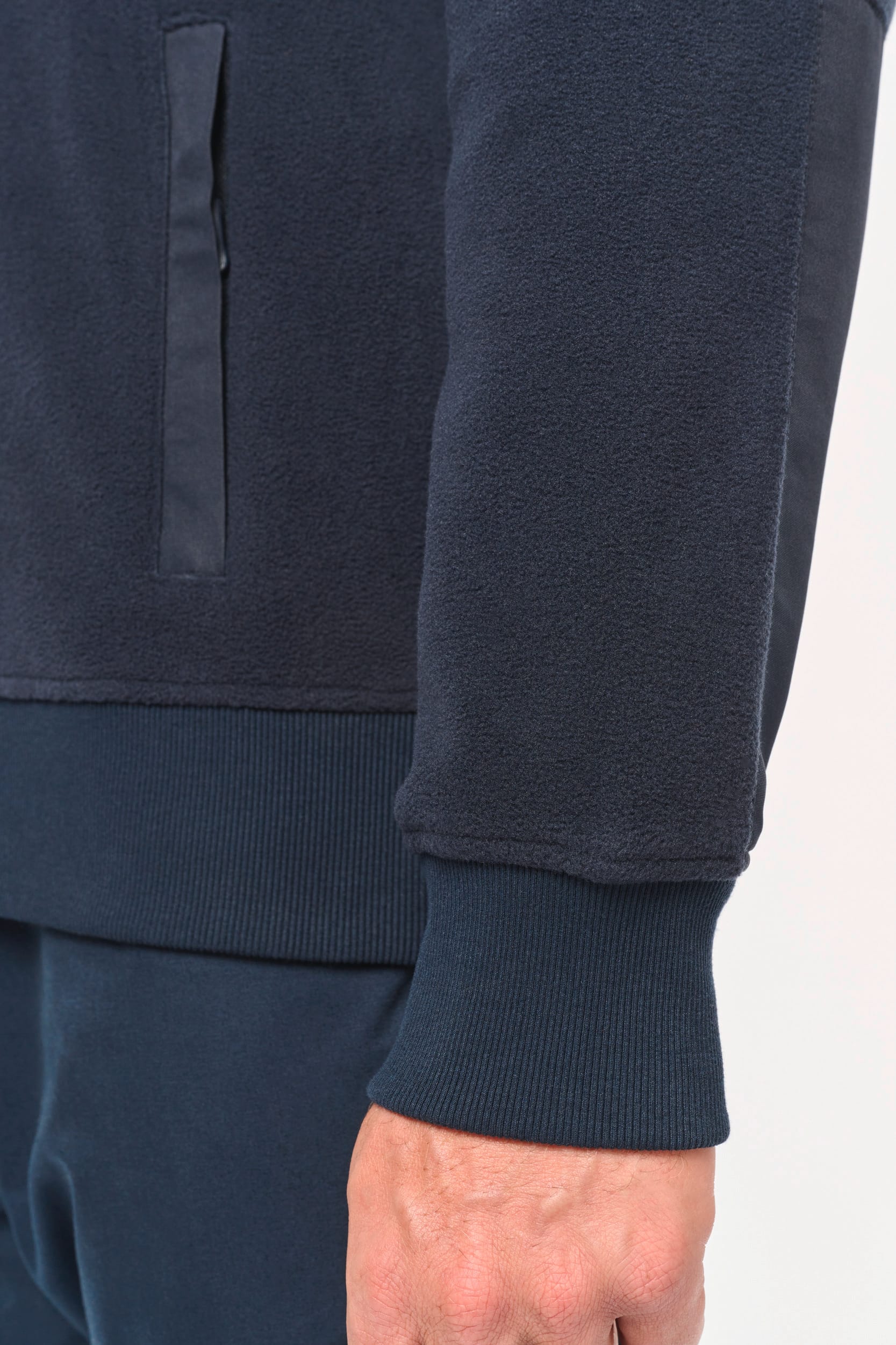 Polaire écoresponsable col zippé - Image 29