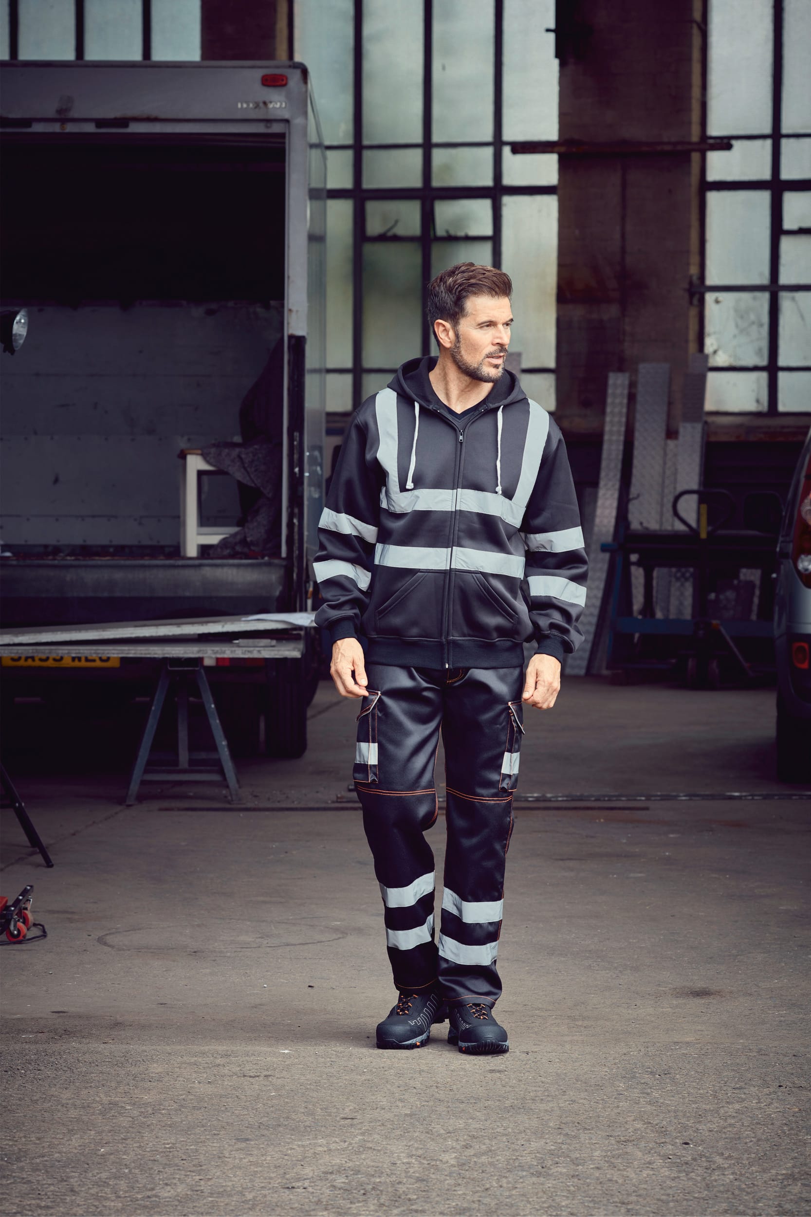 Sweat-shirt zippé capuche - Image 6